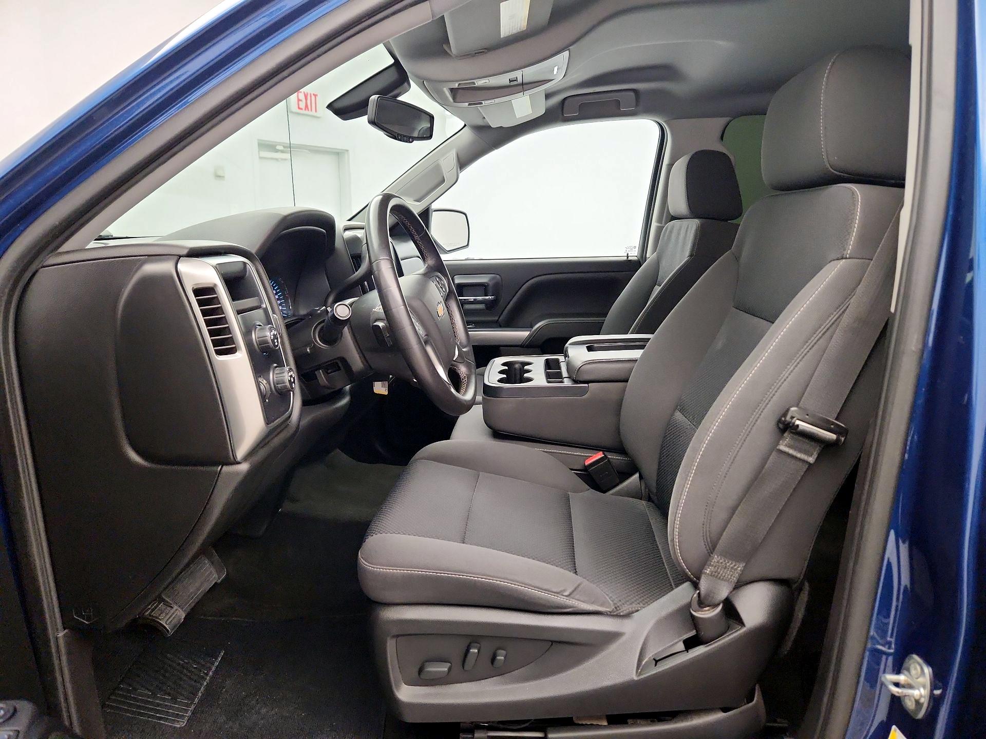 Thumbnail: 2018 Chevrolet Silverado 1500 - 11
