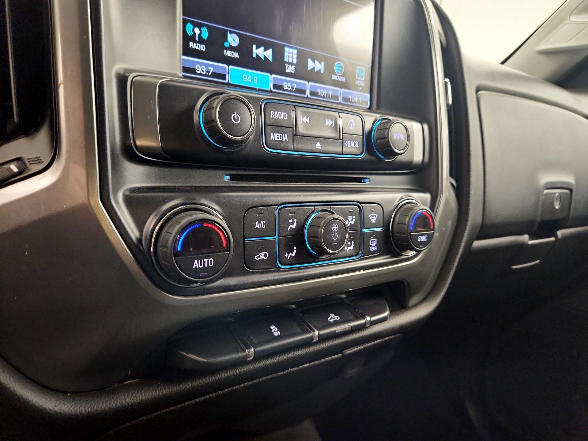 Thumbnail: 2018 Chevrolet Silverado 1500 - 16