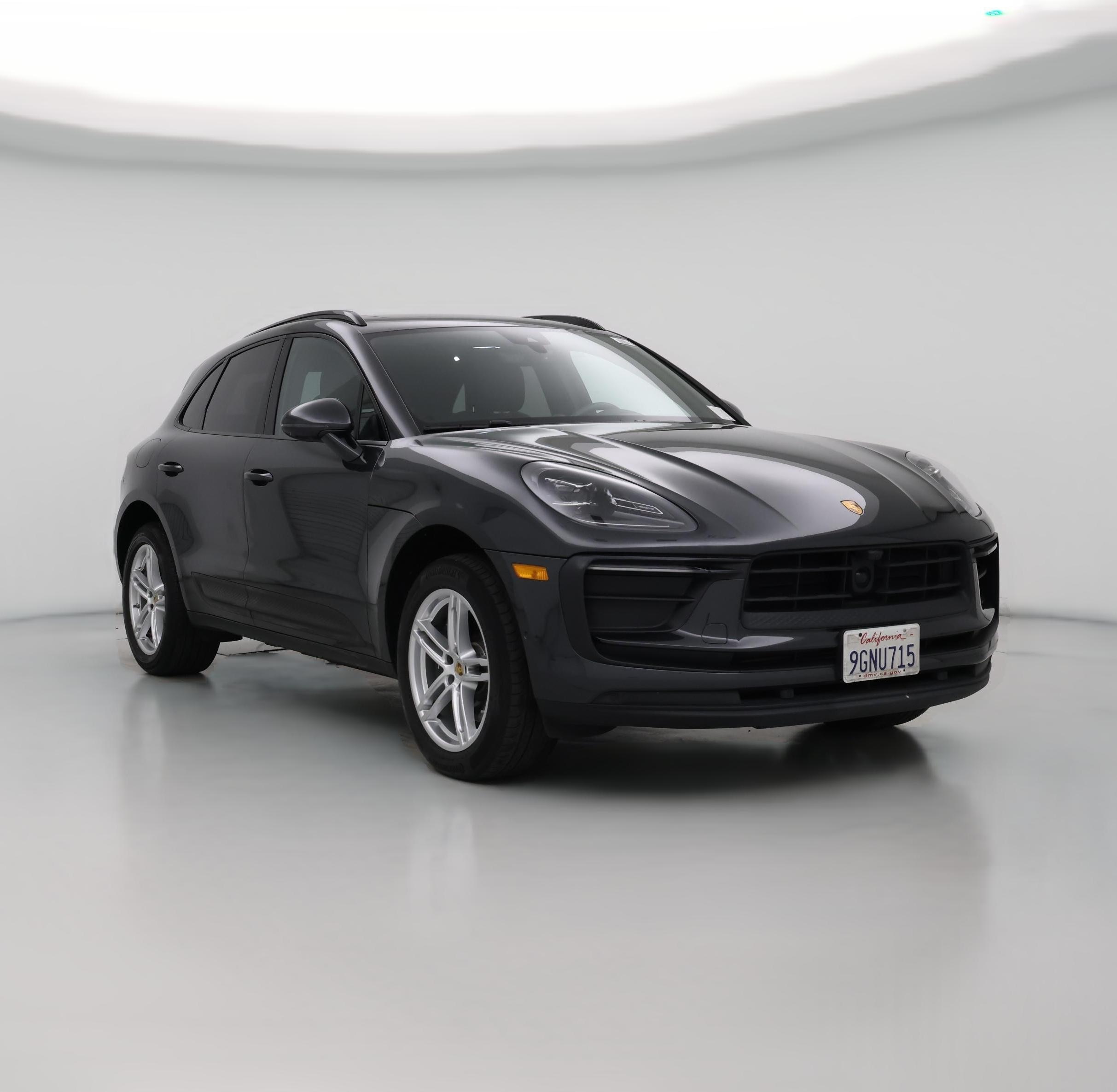 Thumbnail: 2023 Porsche Macan - 1