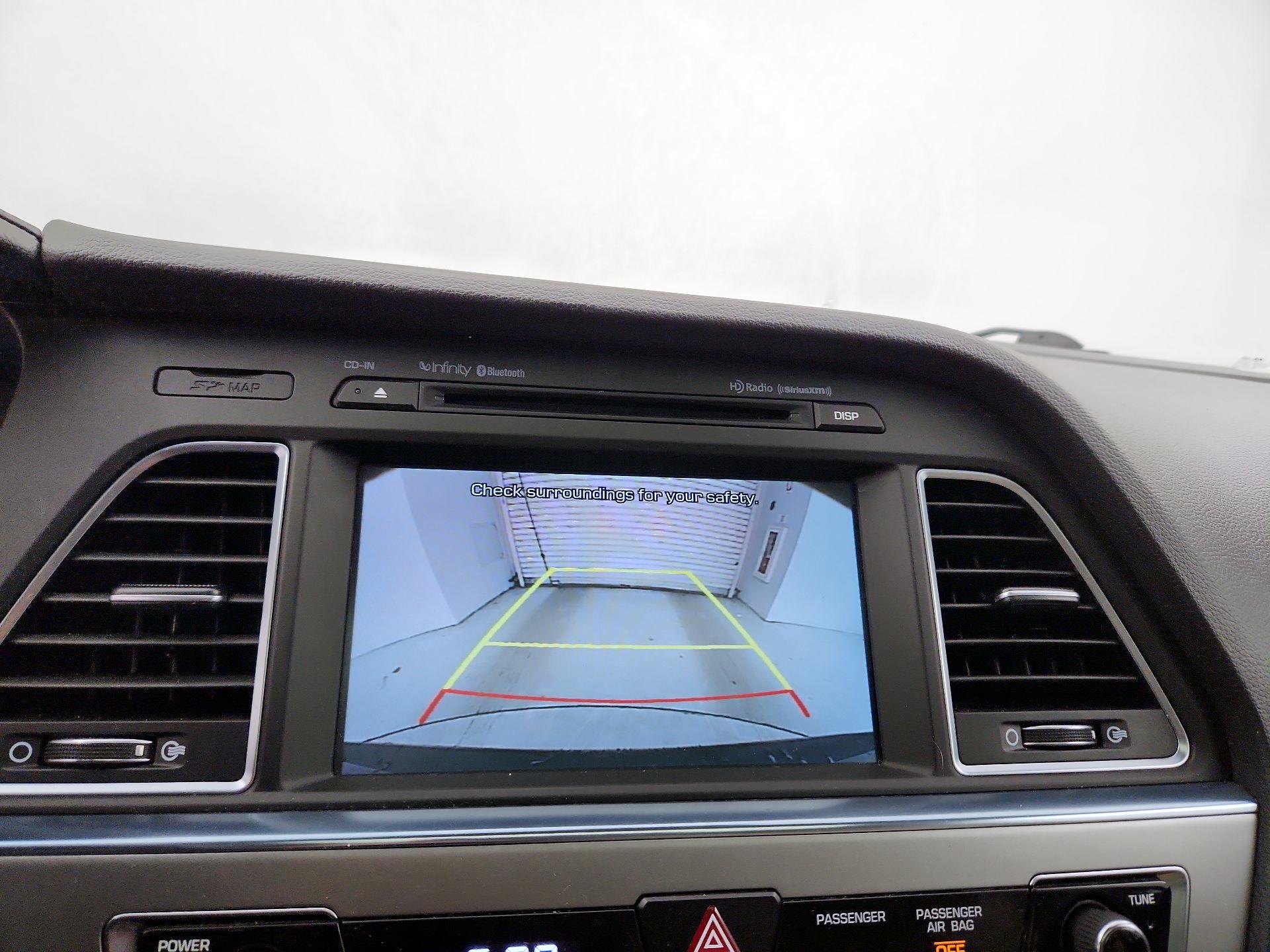 Thumbnail: 2017 Hyundai Sonata - 15