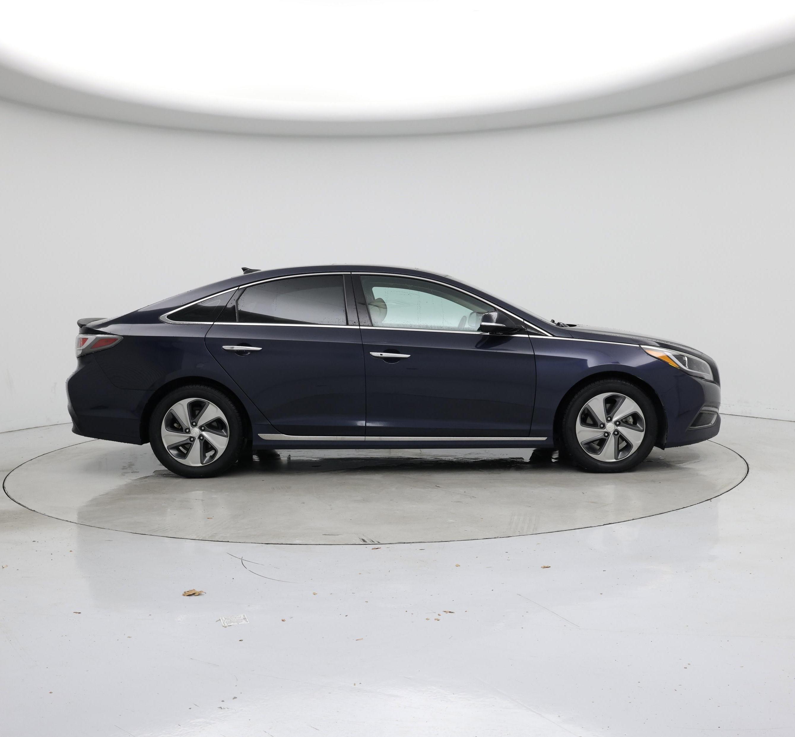 Thumbnail: 2017 Hyundai Sonata - 7