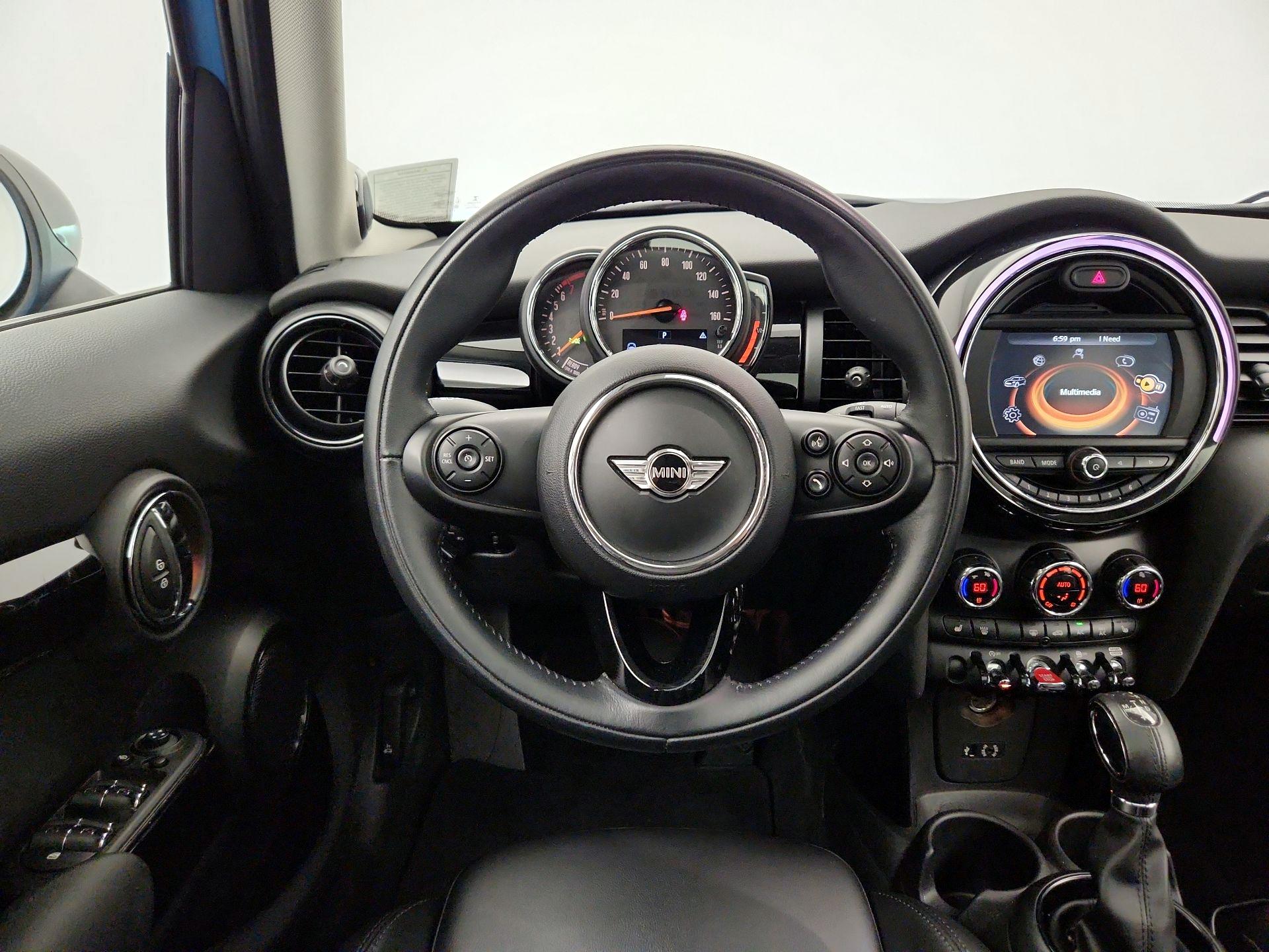 Thumbnail: 2018 MINI Cooper Hardtop - 10