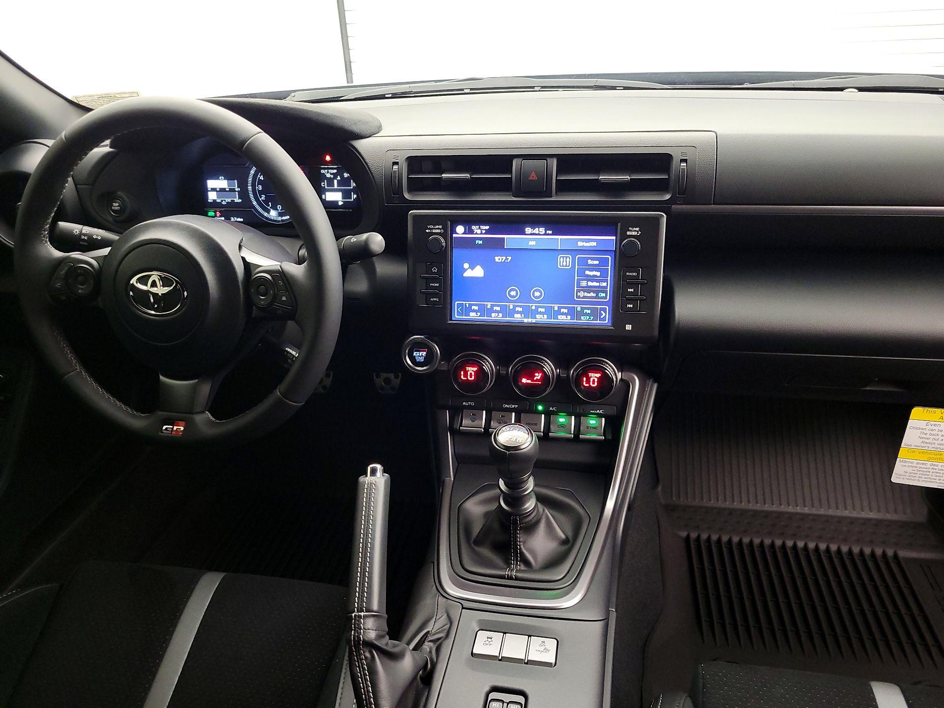 Thumbnail: 2025 Toyota GR86 - 9