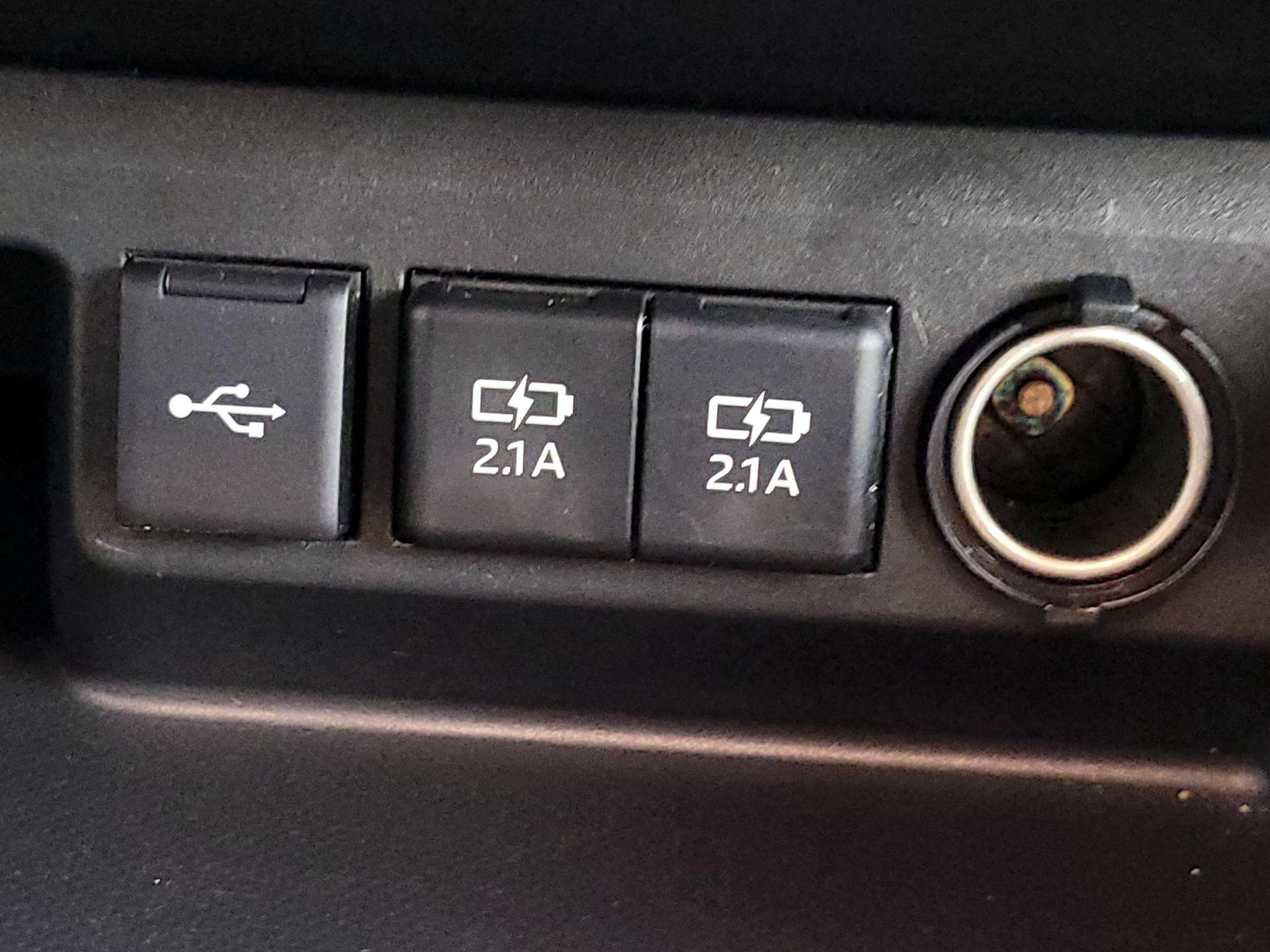 Thumbnail: 2020 Toyota Highlander - 19