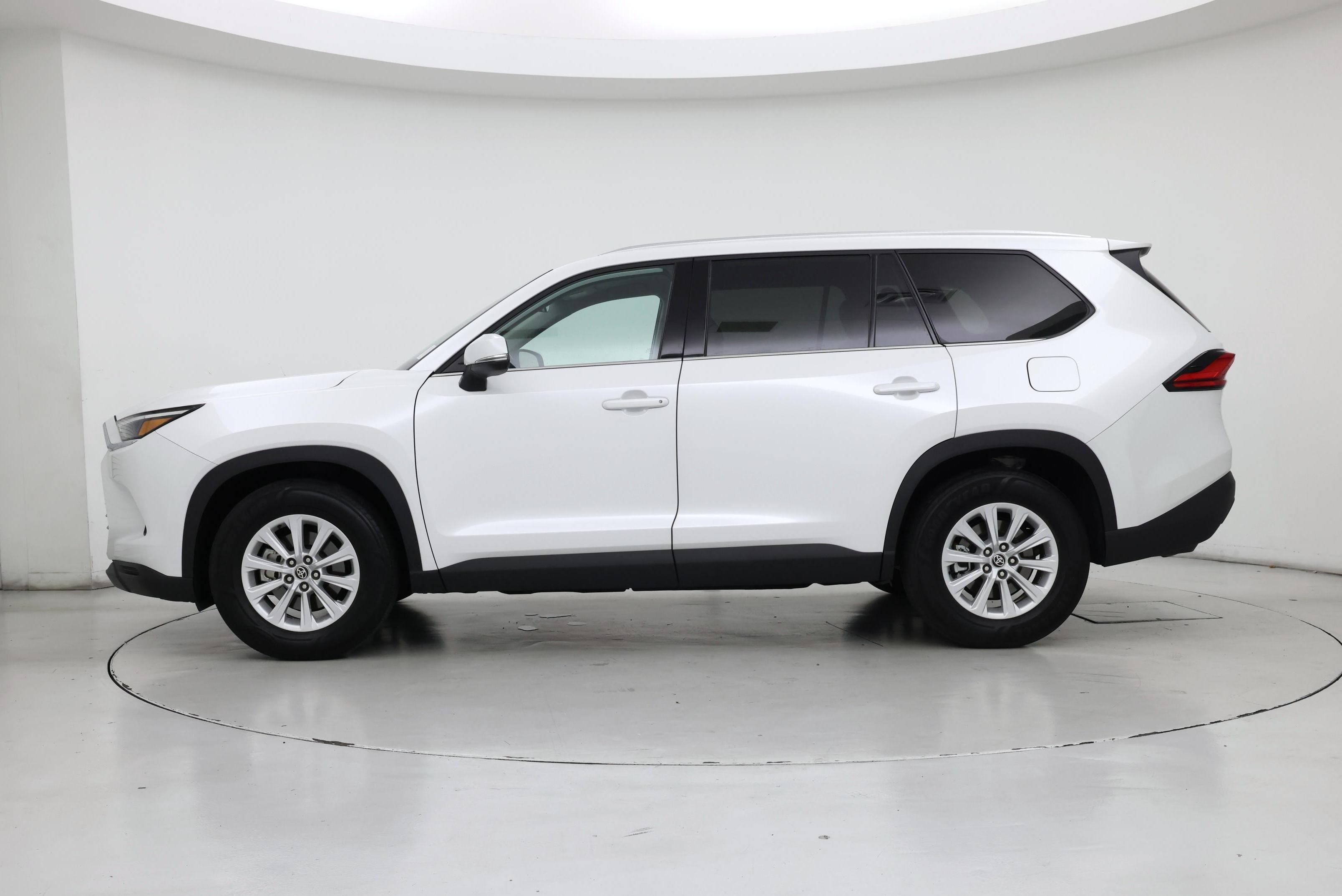 Thumbnail: 2024 Toyota Grand Highlander - 3