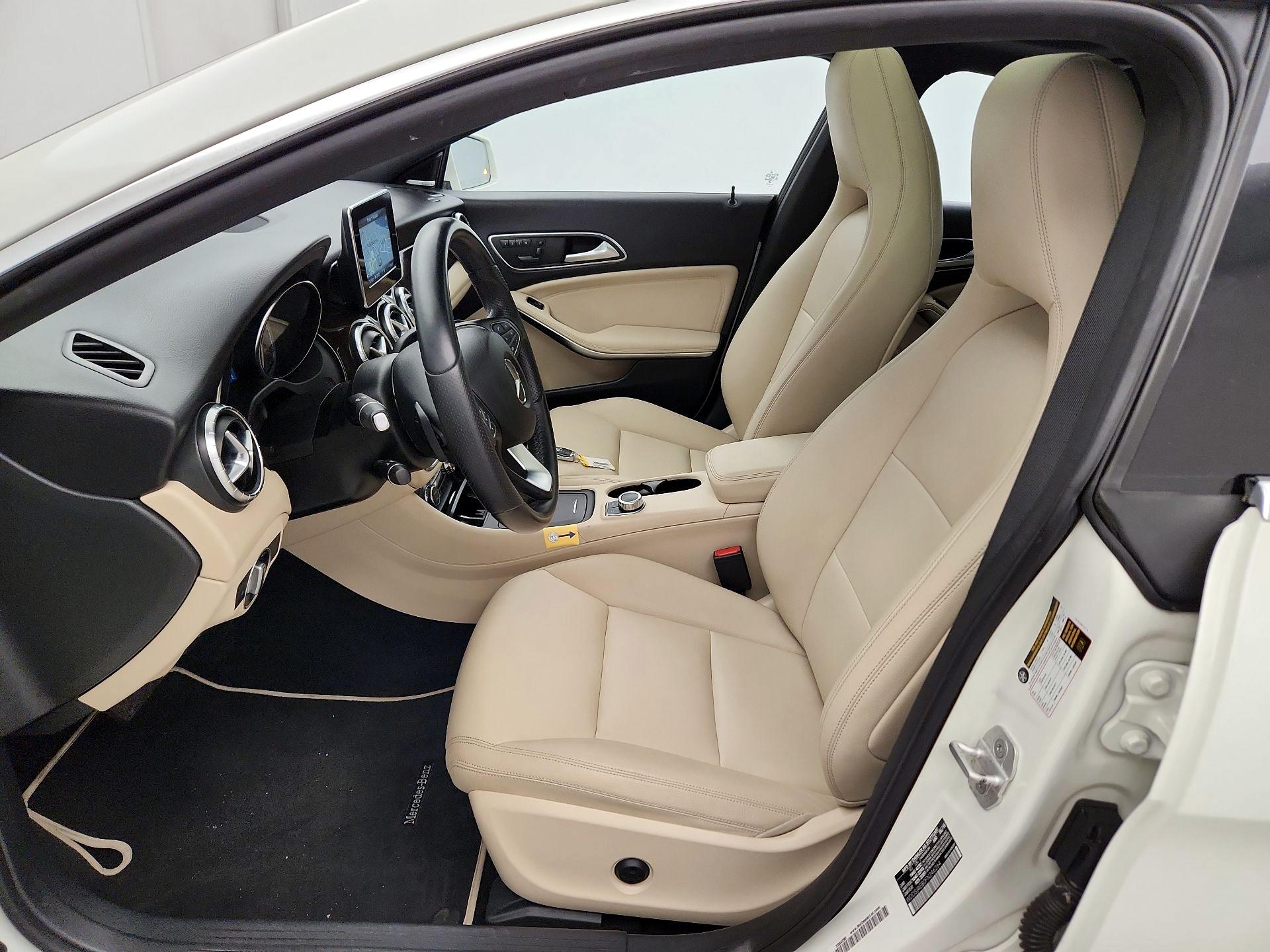 Thumbnail: 2015 Mercedes-Benz CLA - 11