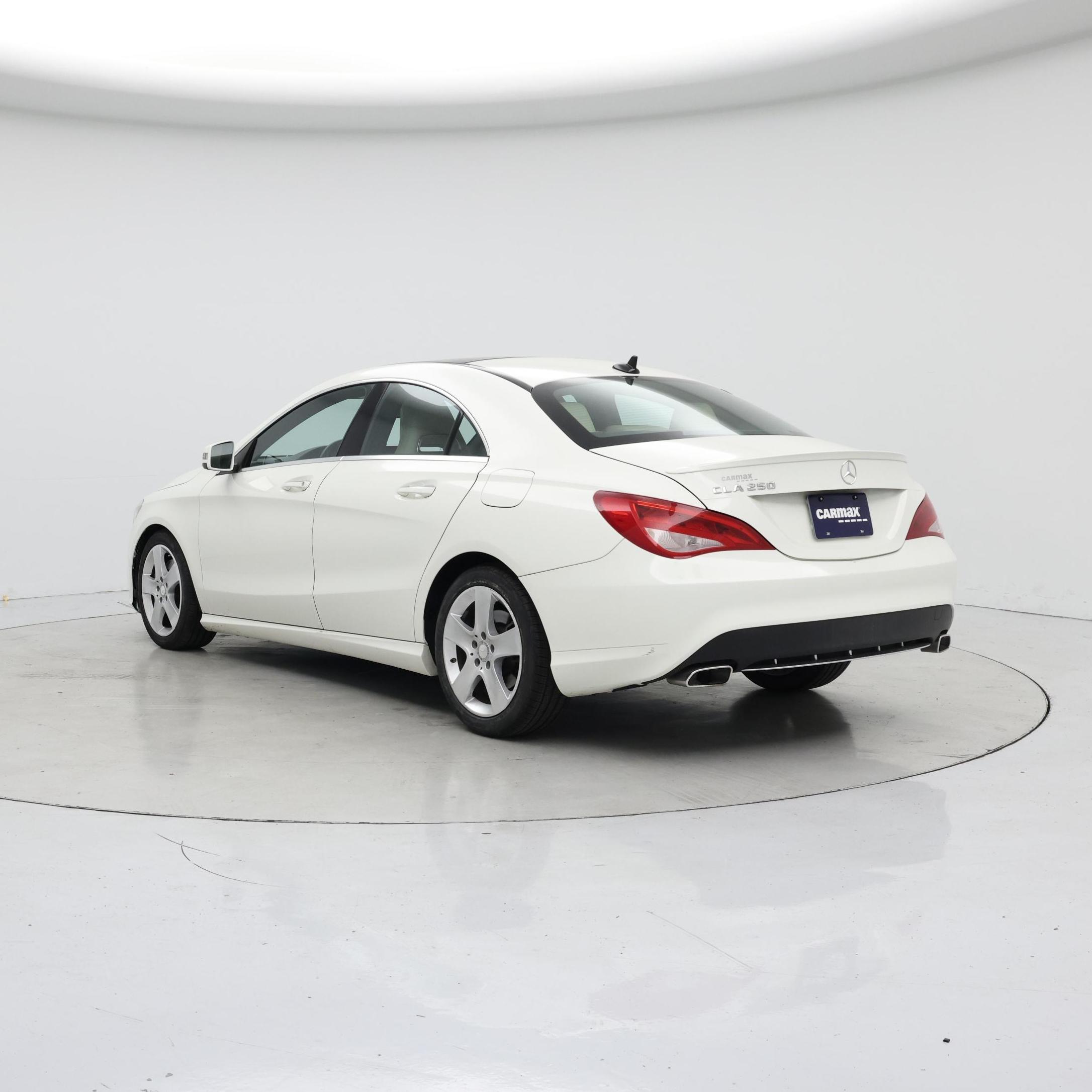 Thumbnail: 2015 Mercedes-Benz CLA - 2