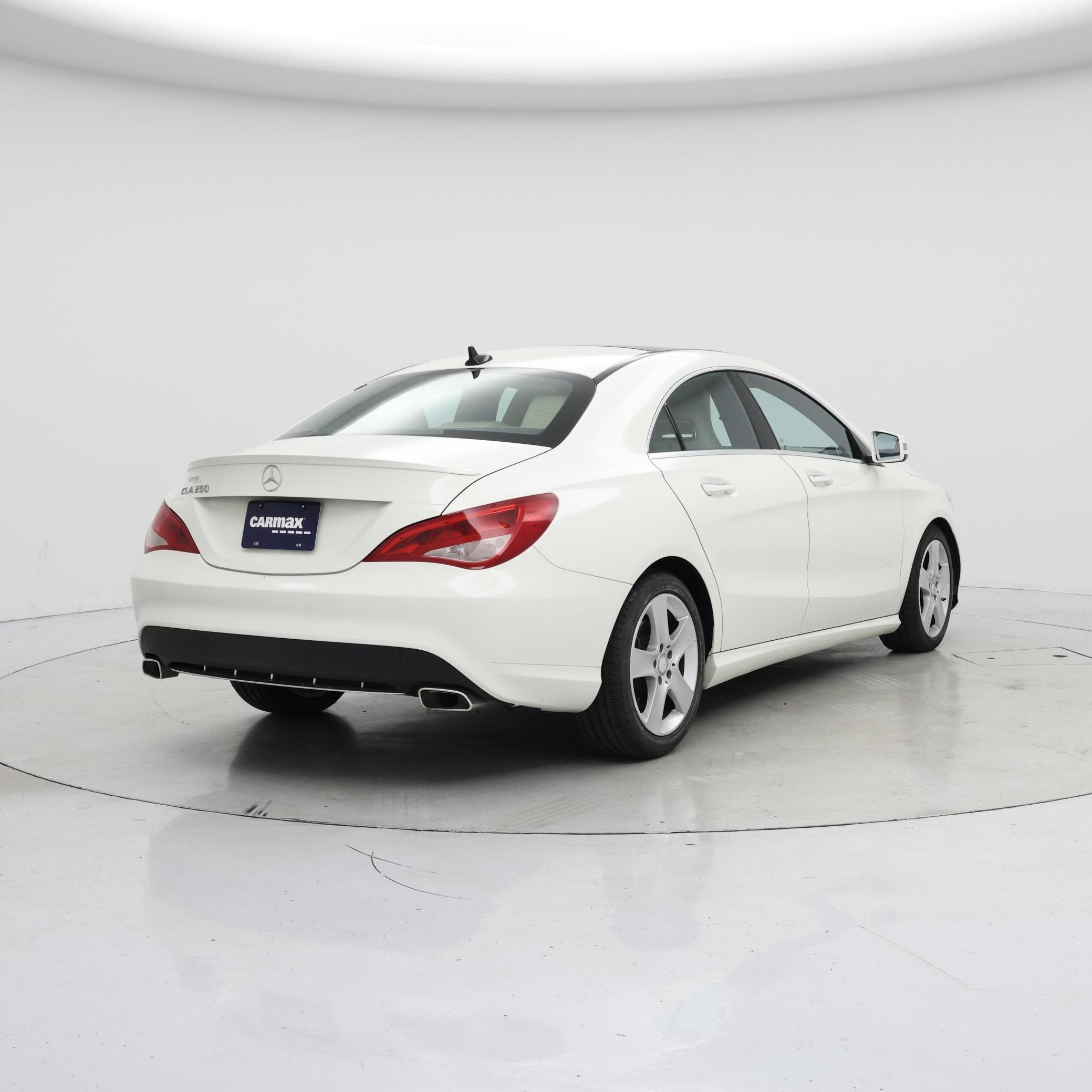Thumbnail: 2015 Mercedes-Benz CLA - 8