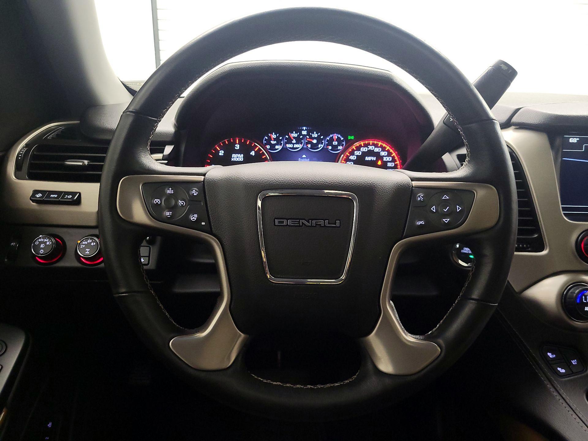 Thumbnail: 2016 GMC Yukon - 10