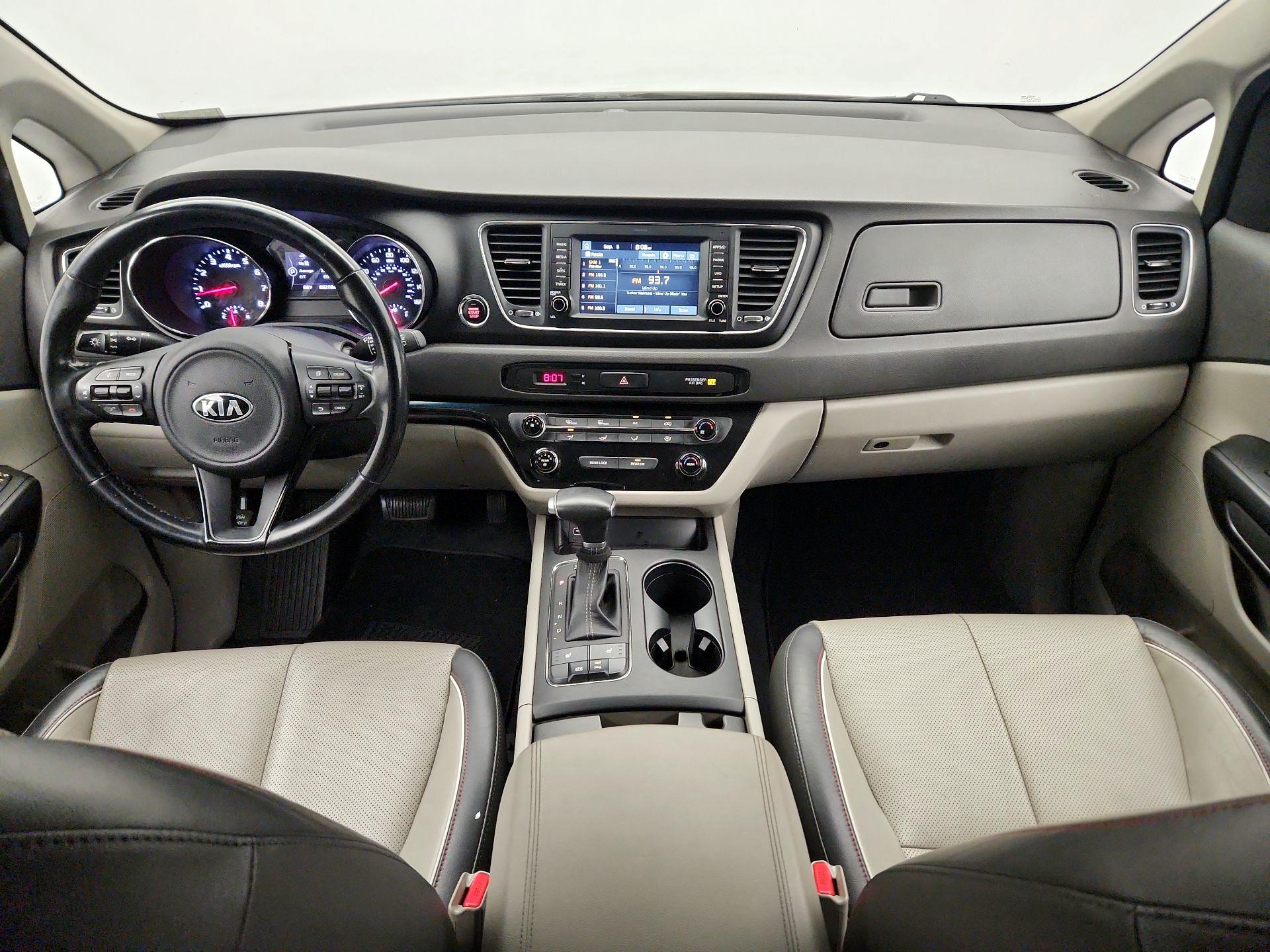 Thumbnail: 2017 Kia Sedona - 9
