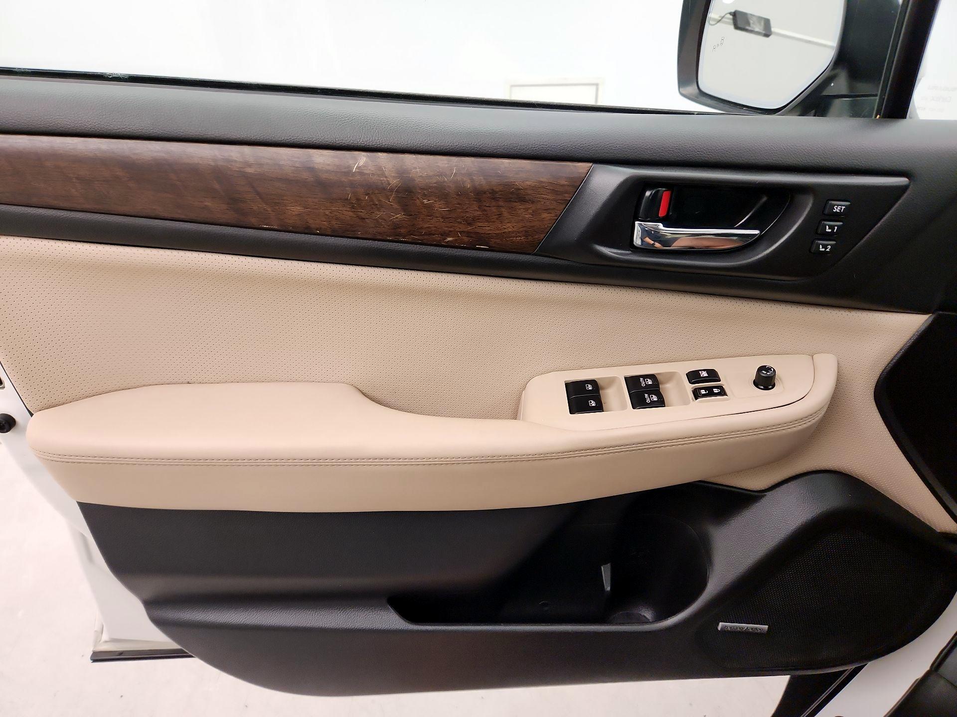Thumbnail: 2017 Subaru Outback - 12