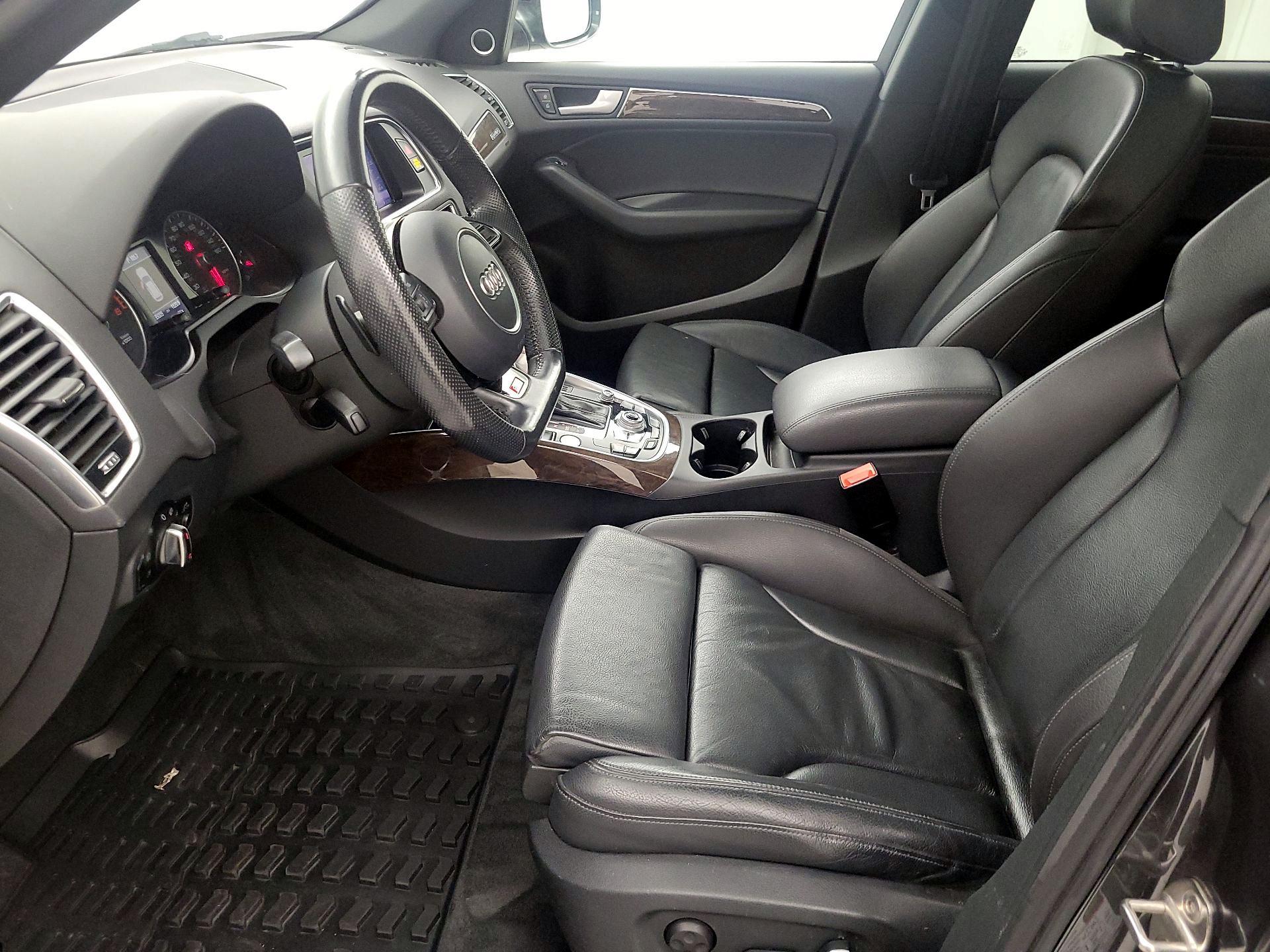Thumbnail: 2015 Audi Q5 - 11