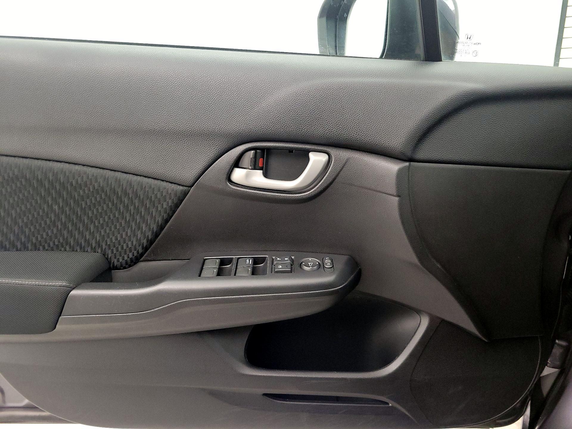 Thumbnail: 2014 Honda Civic - 12