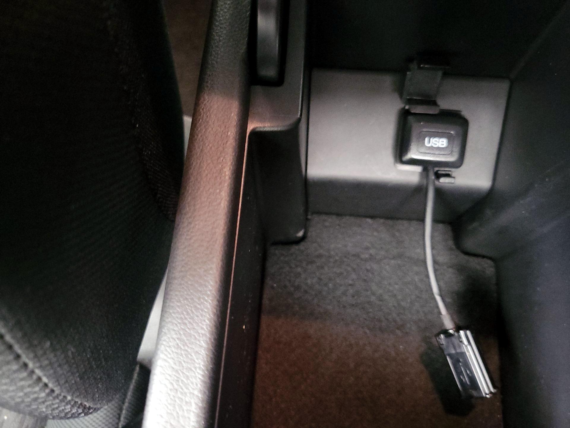 Thumbnail: 2014 Honda Civic - 18