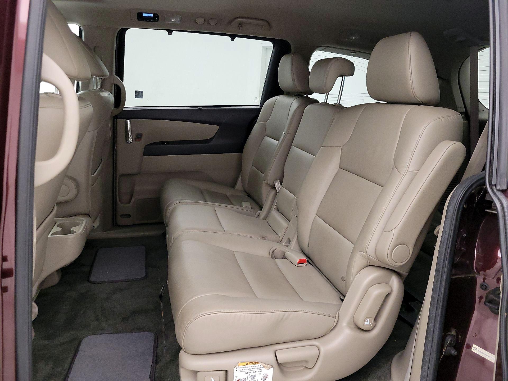 Thumbnail: 2014 Honda Odyssey - 20