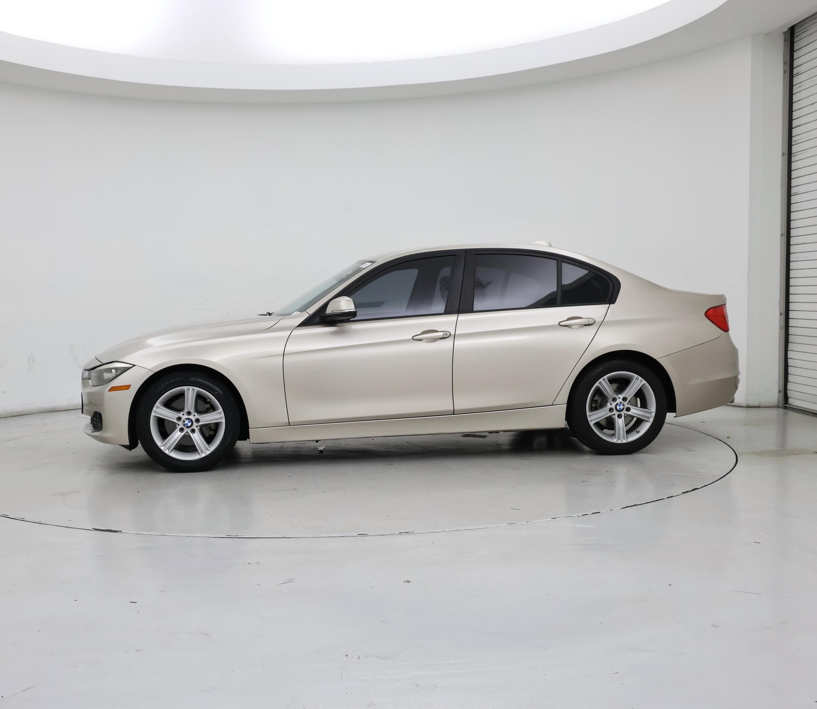 Thumbnail: 2014 BMW 3 Series - 3