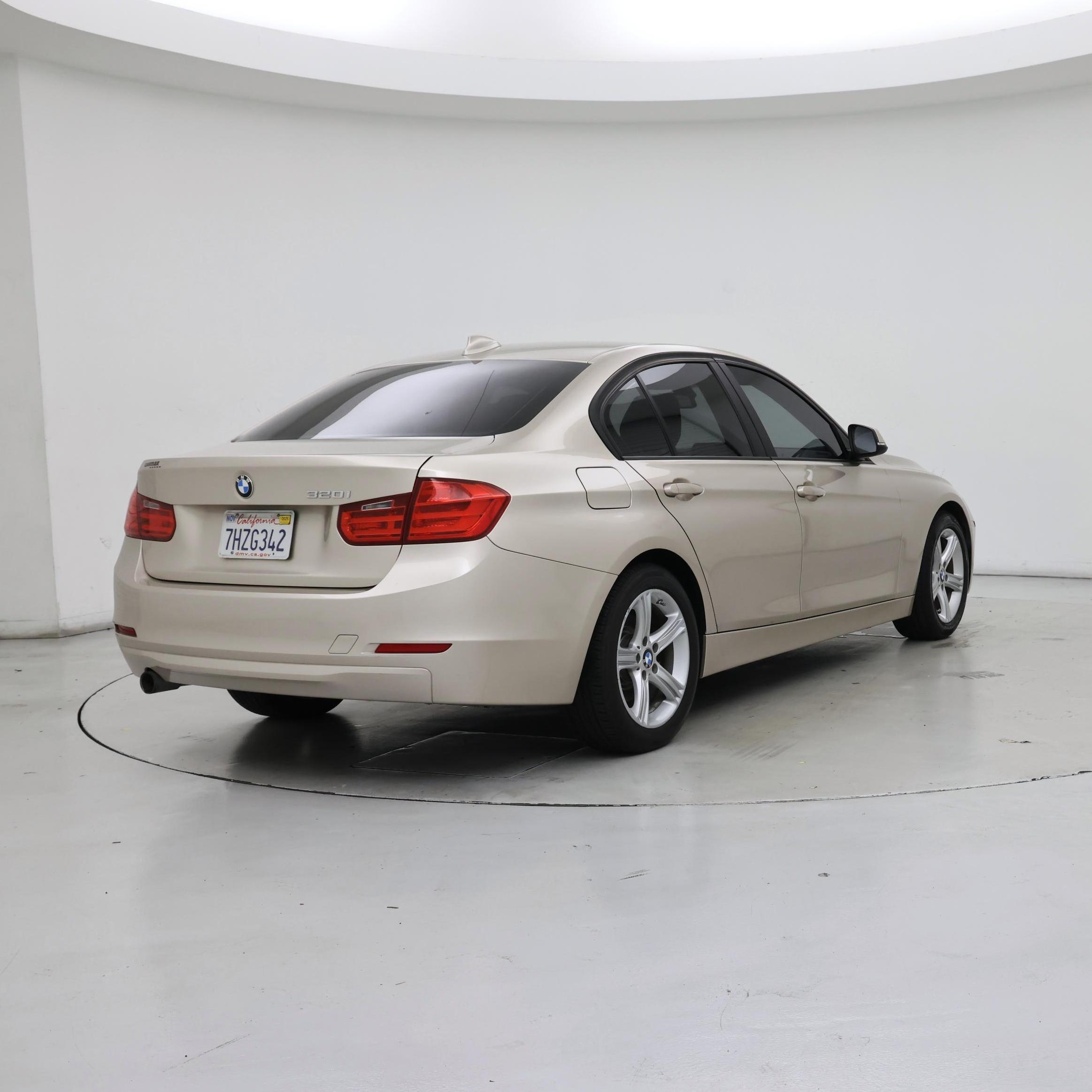 Thumbnail: 2014 BMW 3 Series - 8