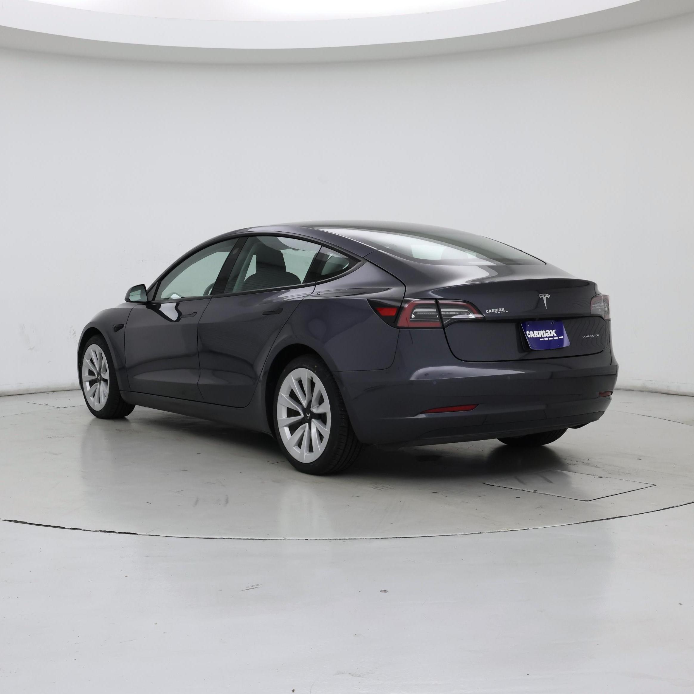 Thumbnail: 2022 Tesla Model 3 - 2