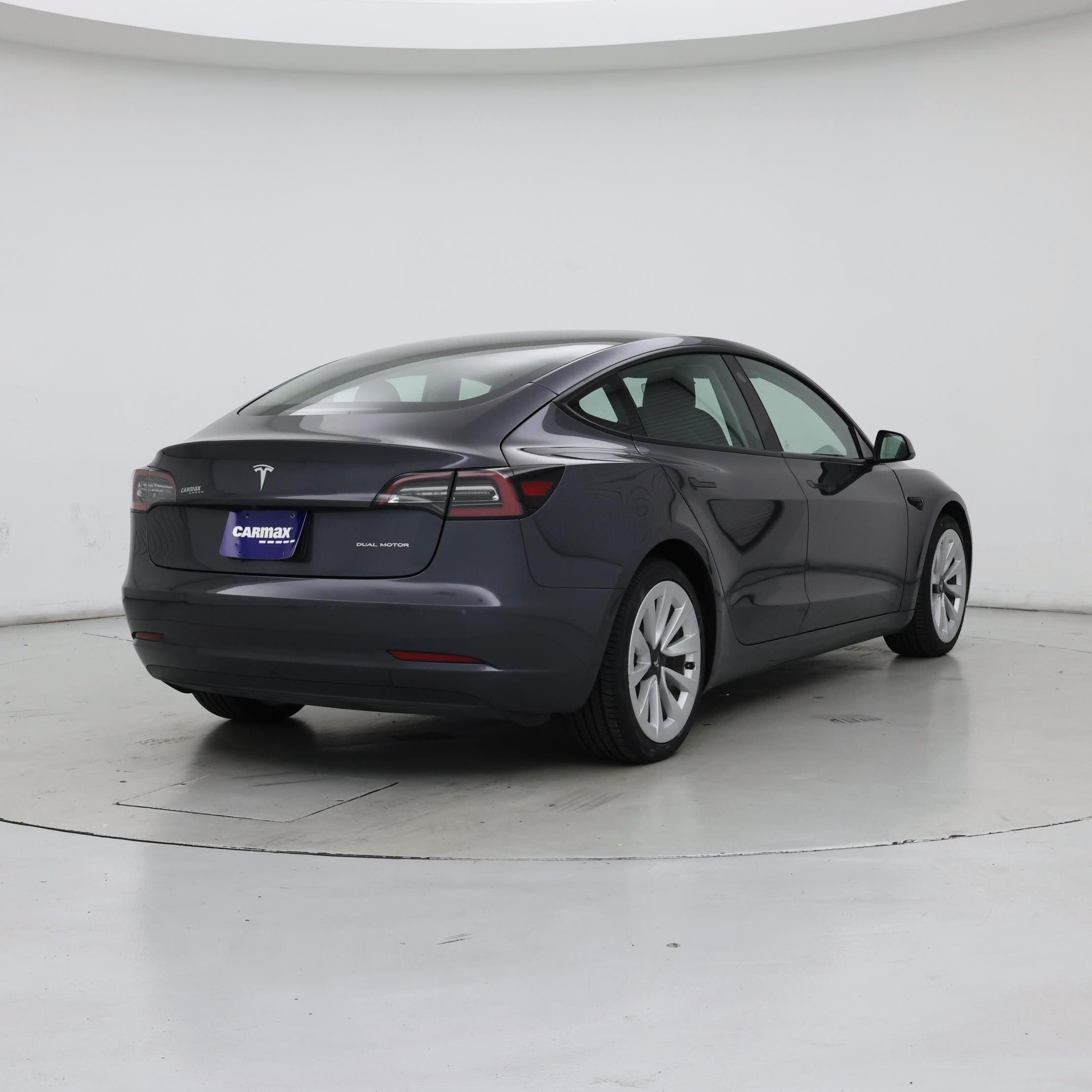 Thumbnail: 2022 Tesla Model 3 - 8