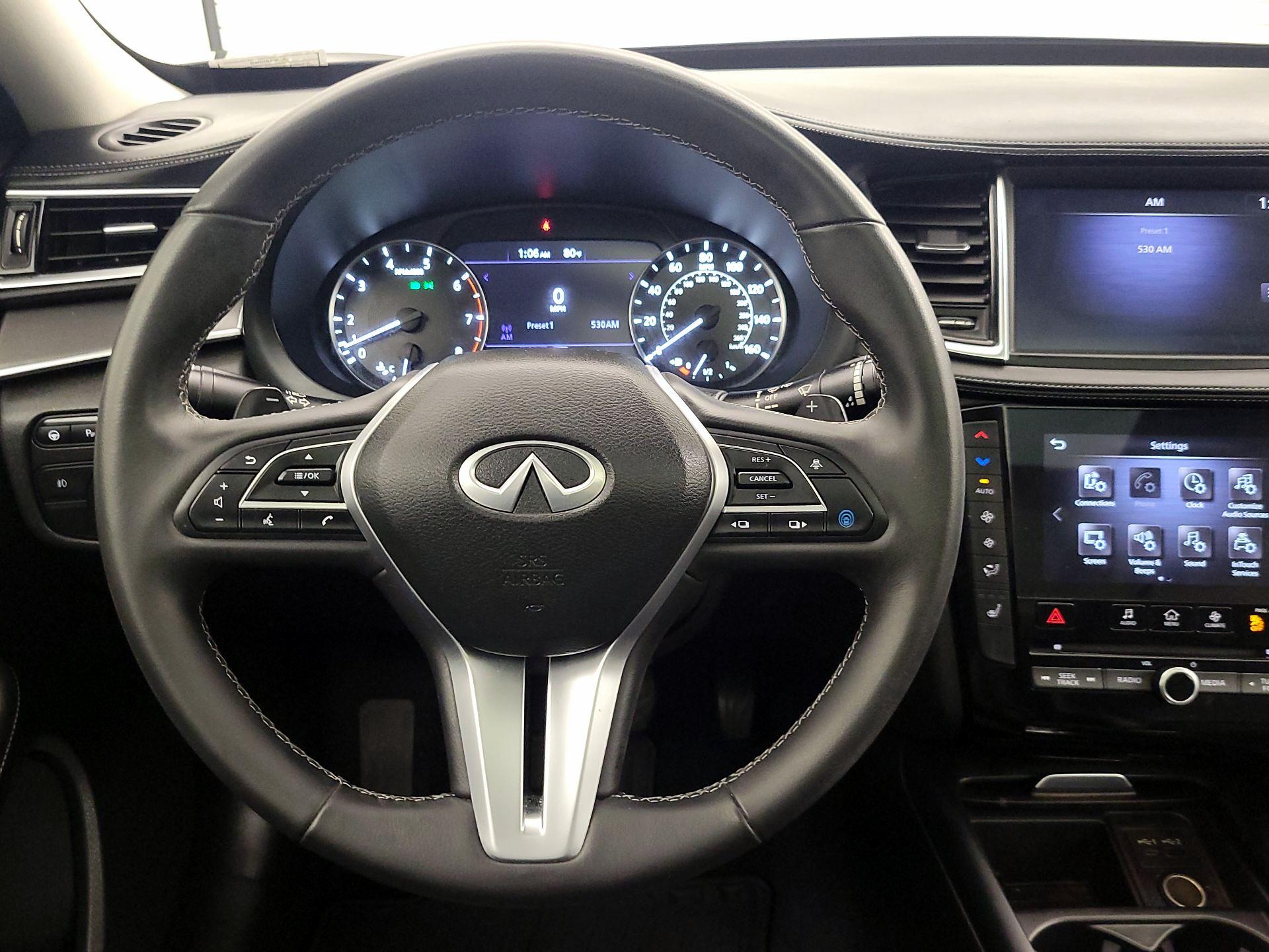 Thumbnail: 2022 INFINITI QX50 - 10