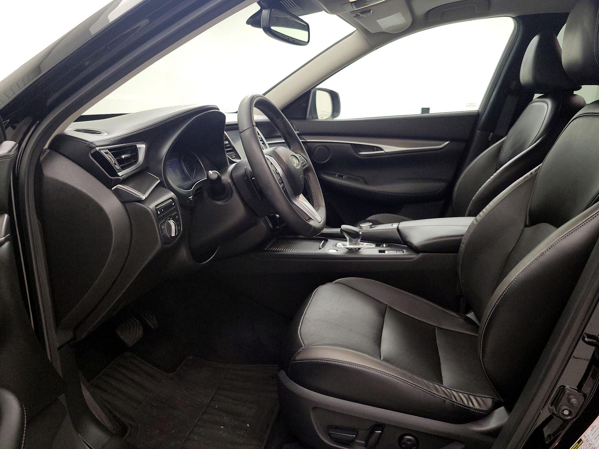 Thumbnail: 2022 INFINITI QX50 - 11