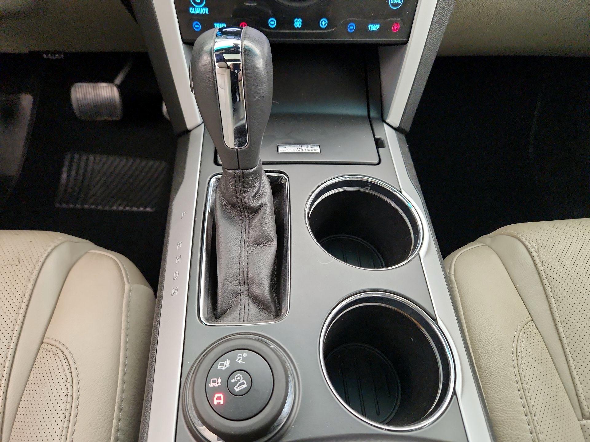 Thumbnail: 2014 Ford Explorer - 17