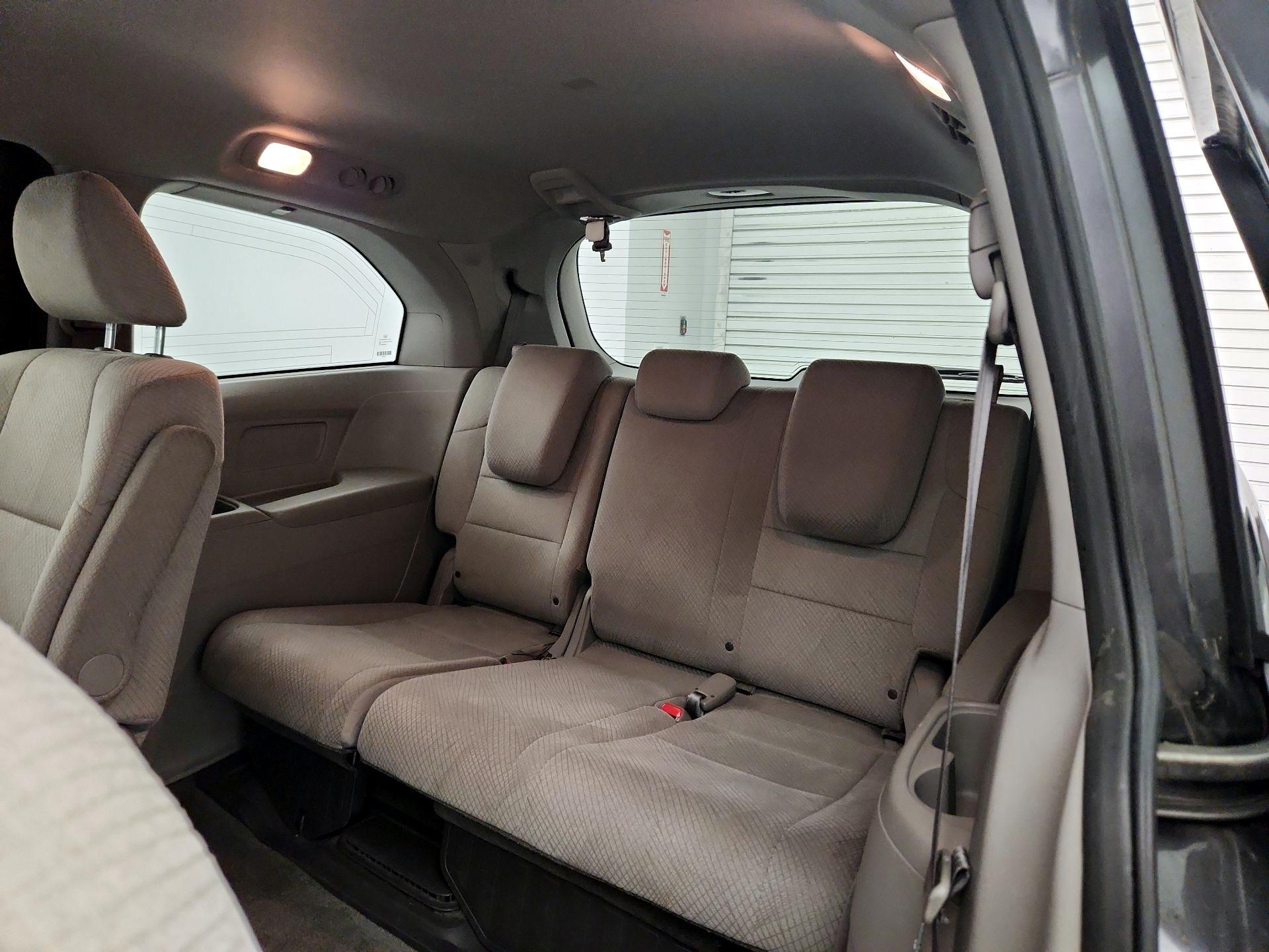 Thumbnail: 2016 Honda Odyssey - 20