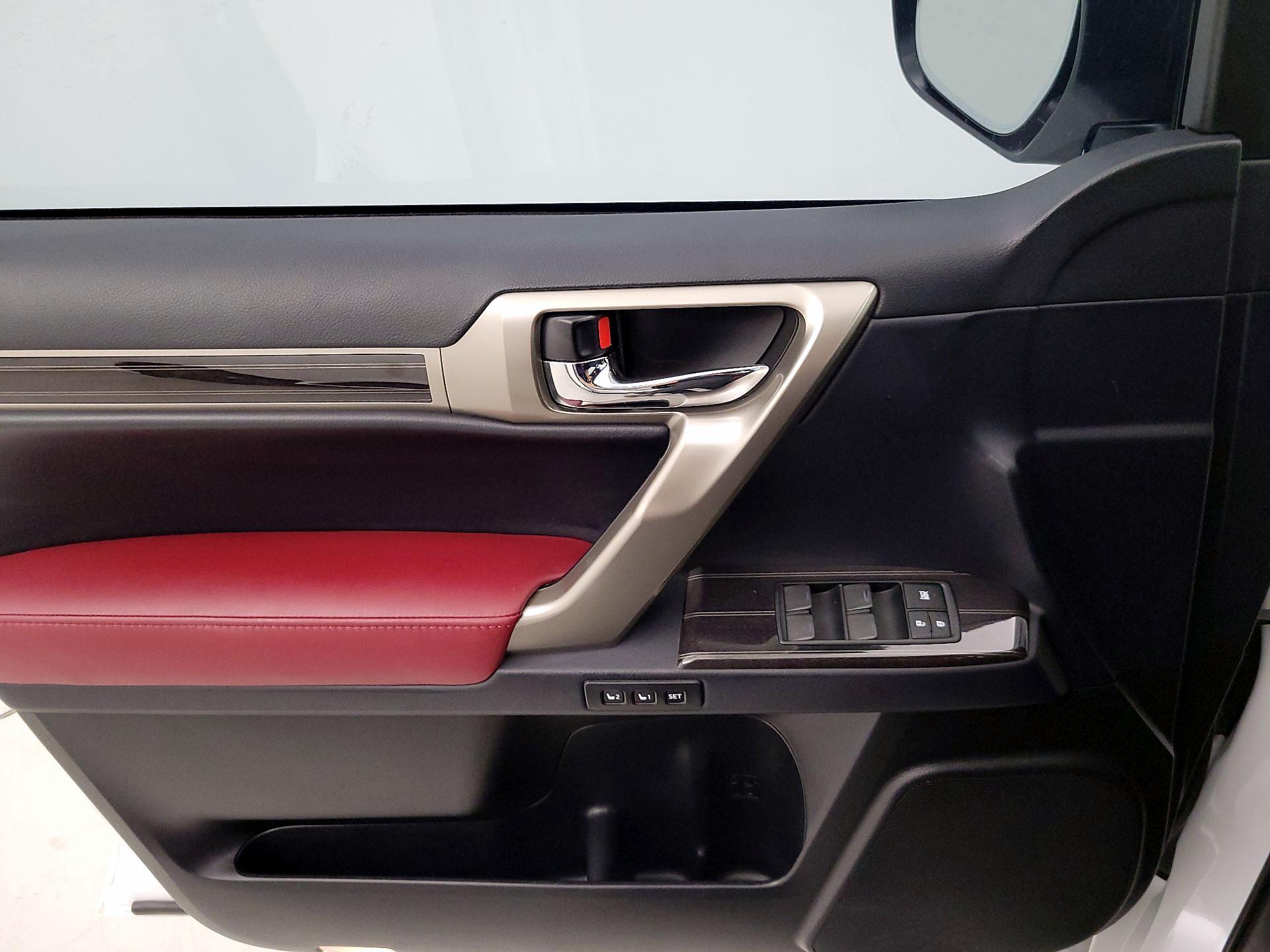 Thumbnail: 2021 Lexus GX - 12