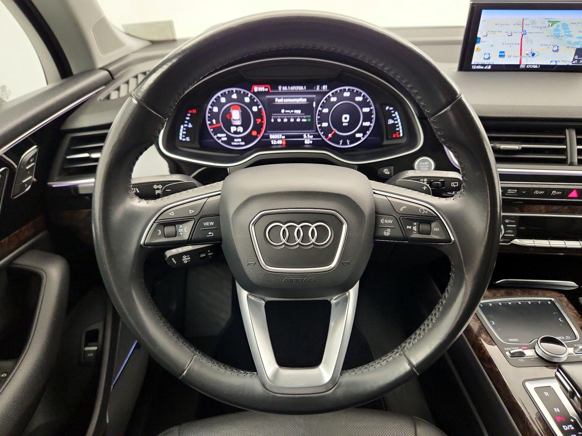 Thumbnail: 2017 Audi Q7 - 10