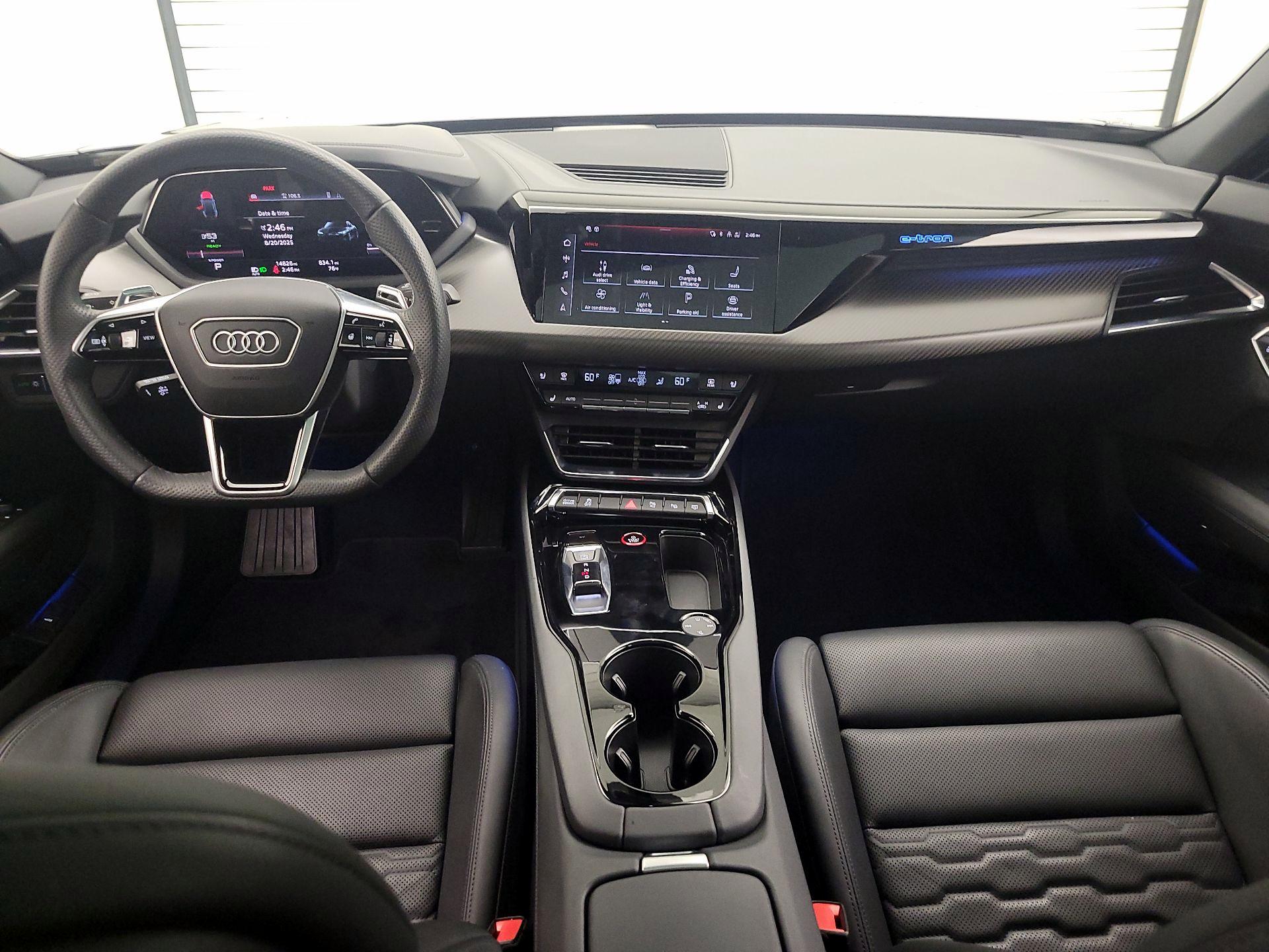 Thumbnail: 2022 Audi e-tron GT - 9