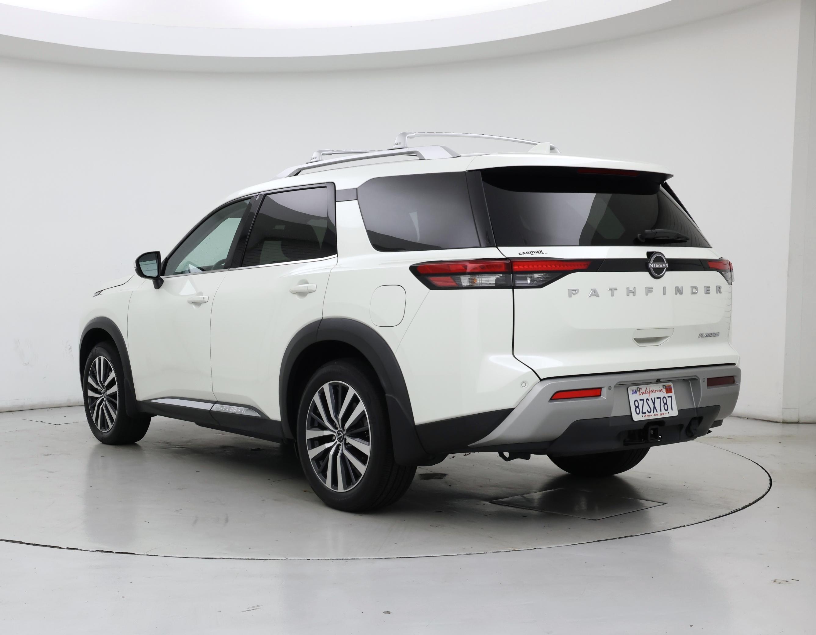 Thumbnail: 2022 Nissan Pathfinder - 2