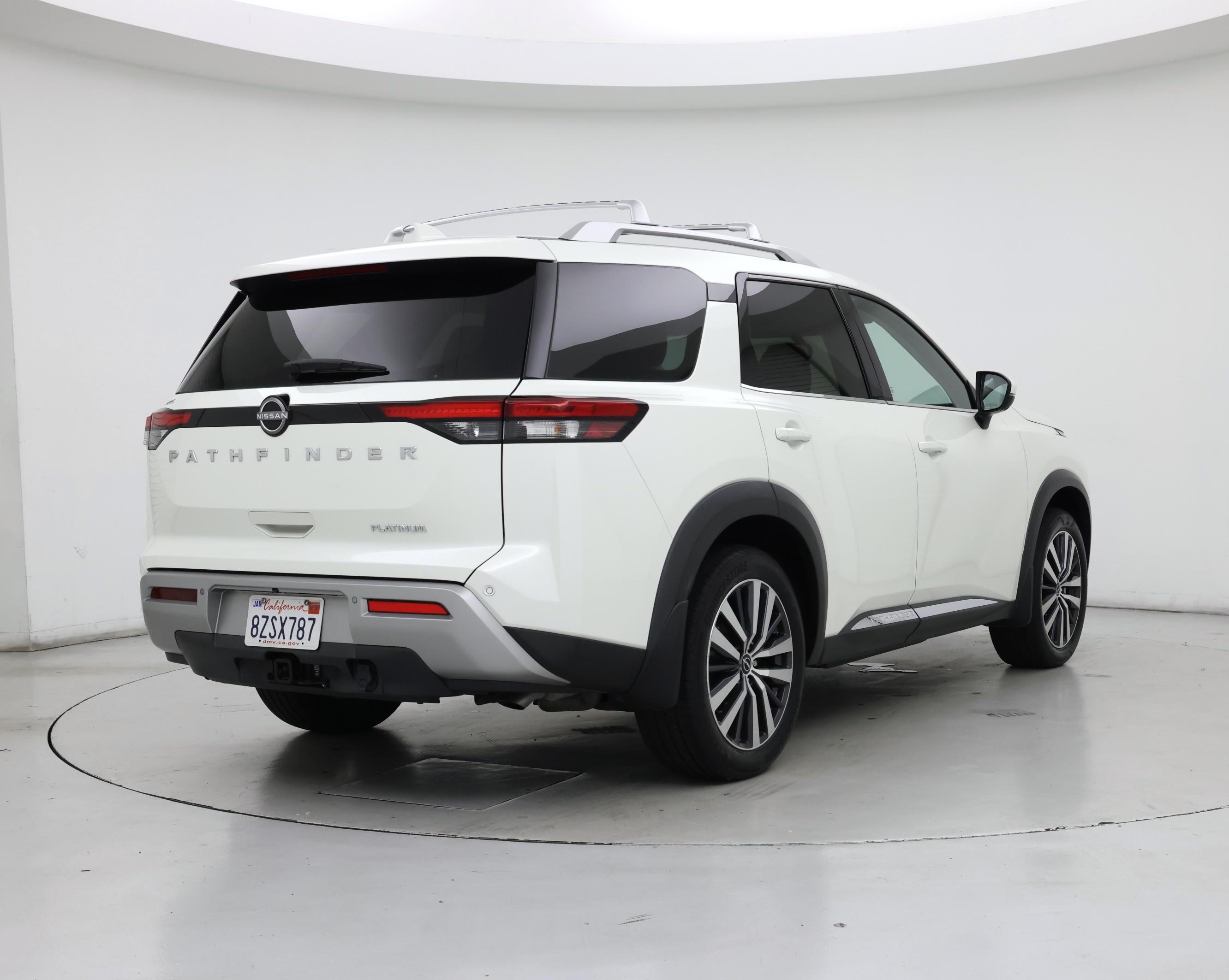 Thumbnail: 2022 Nissan Pathfinder - 8