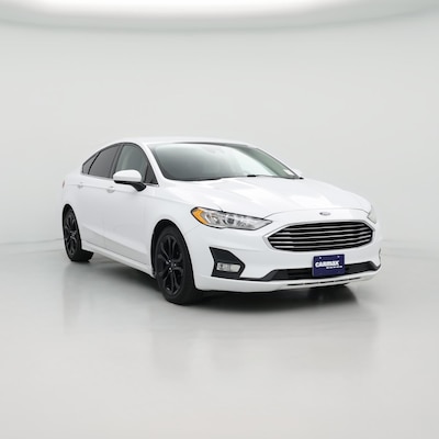 White 2019 Ford Fusion SE
