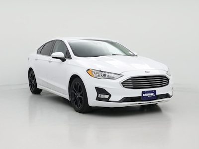 White 2019 Ford Fusion SE