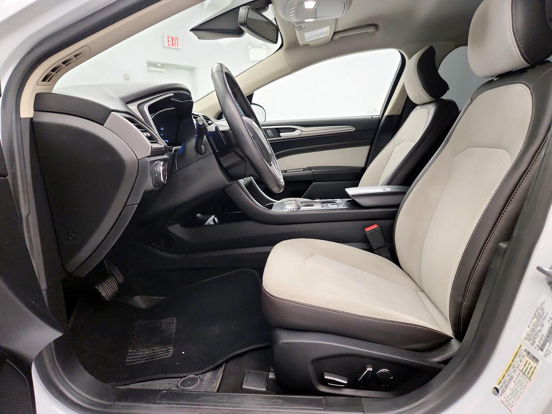 Thumbnail: 2019 Ford Fusion - 11