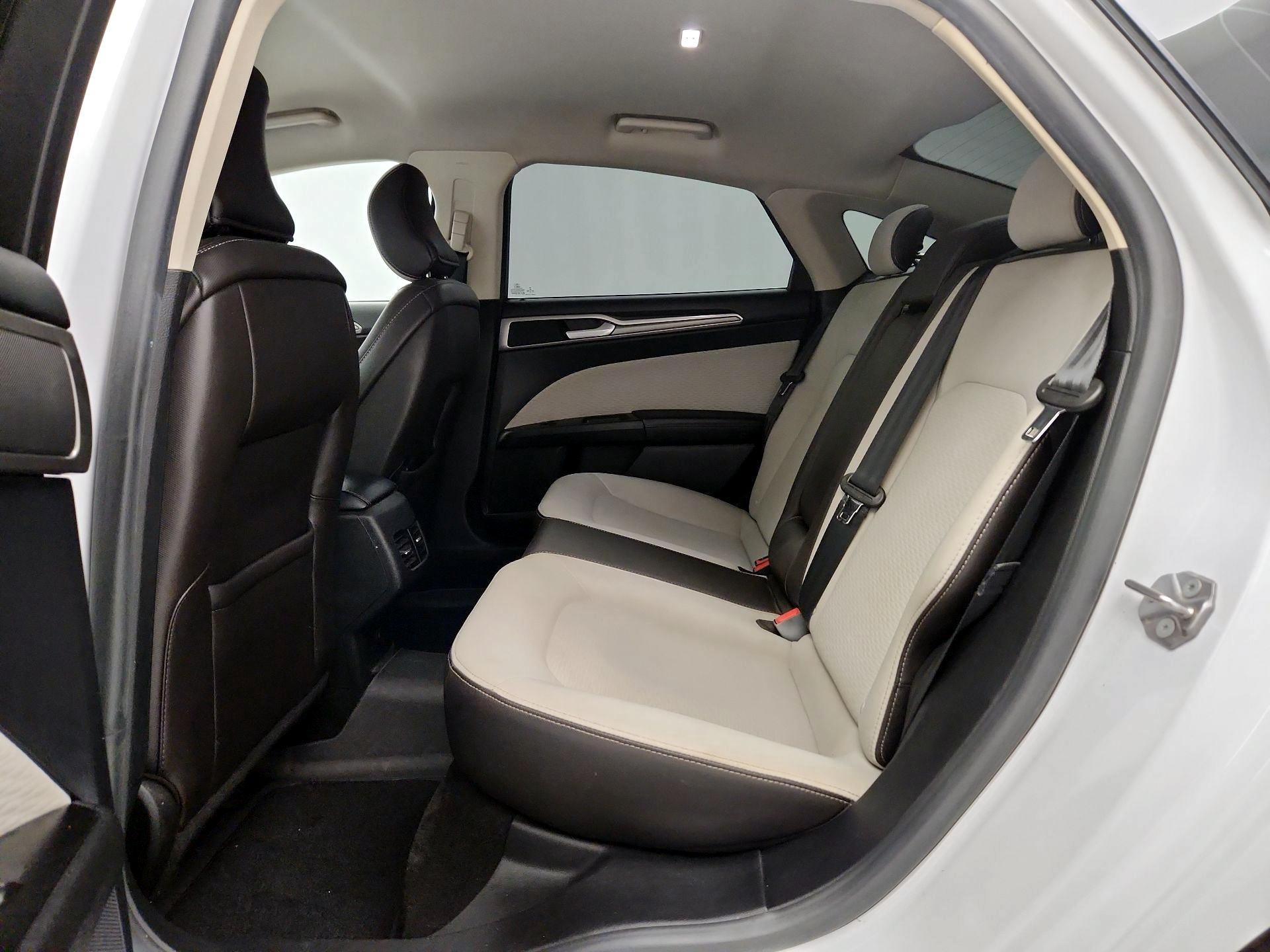 Thumbnail: 2019 Ford Fusion - 20