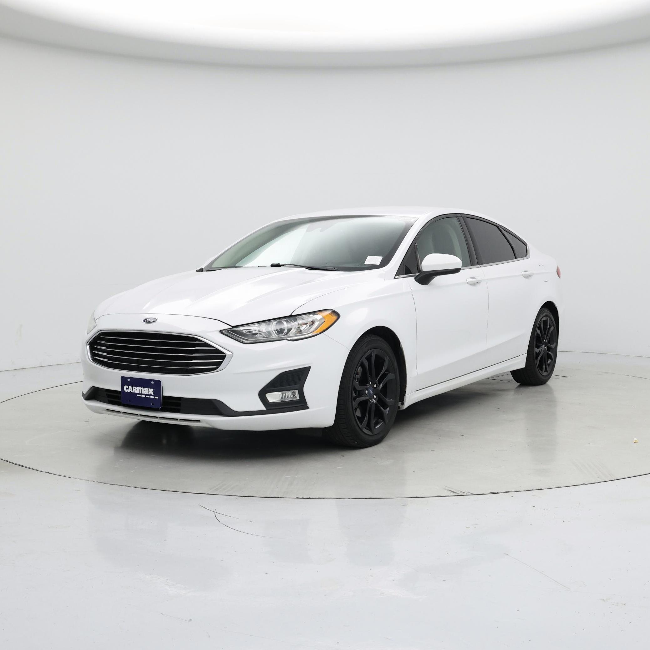 Thumbnail: 2019 Ford Fusion - 4