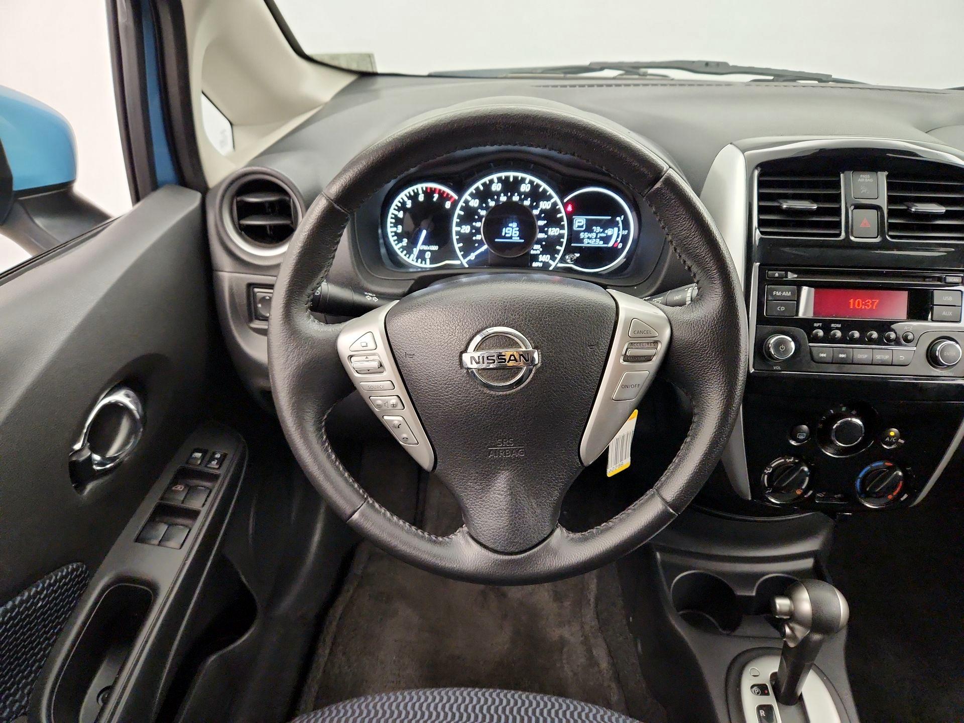 Thumbnail: 2015 Nissan Versa Note - 10