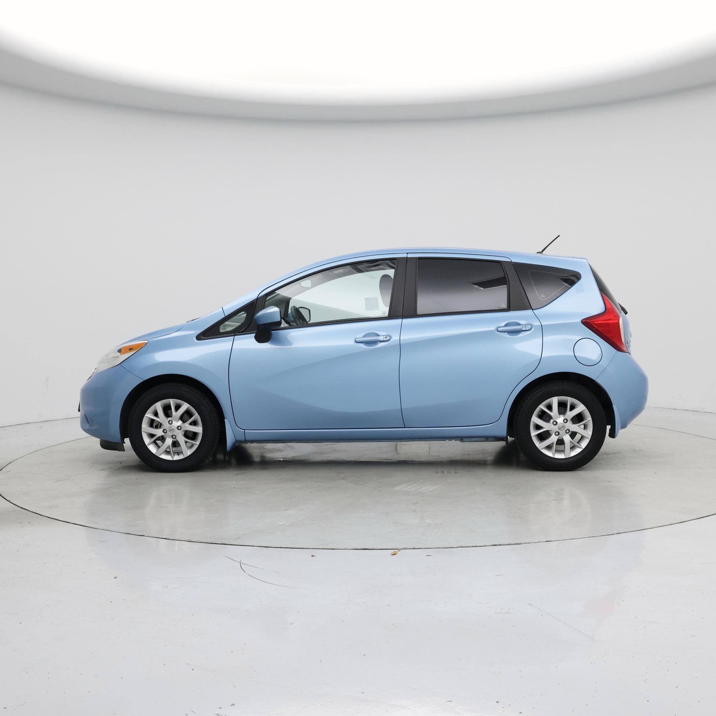 Thumbnail: 2015 Nissan Versa Note - 3