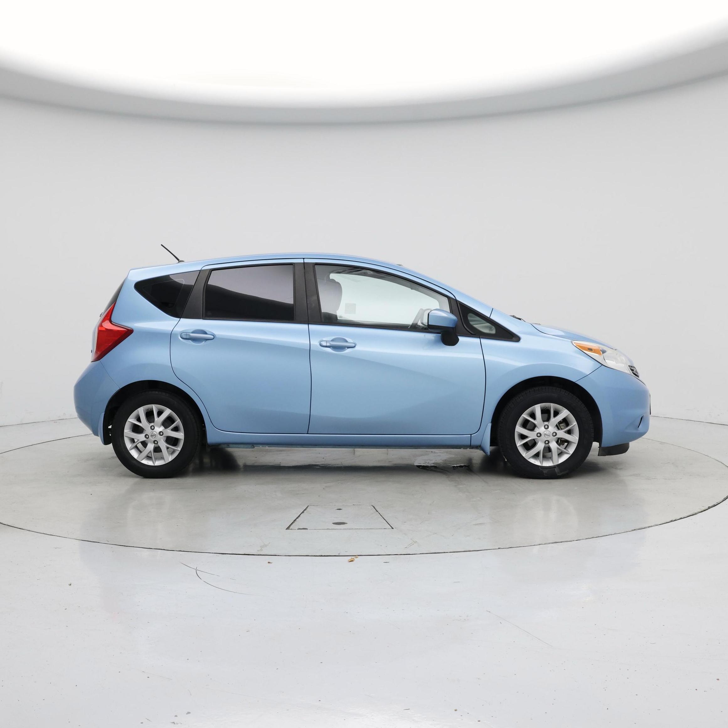 Thumbnail: 2015 Nissan Versa Note - 7