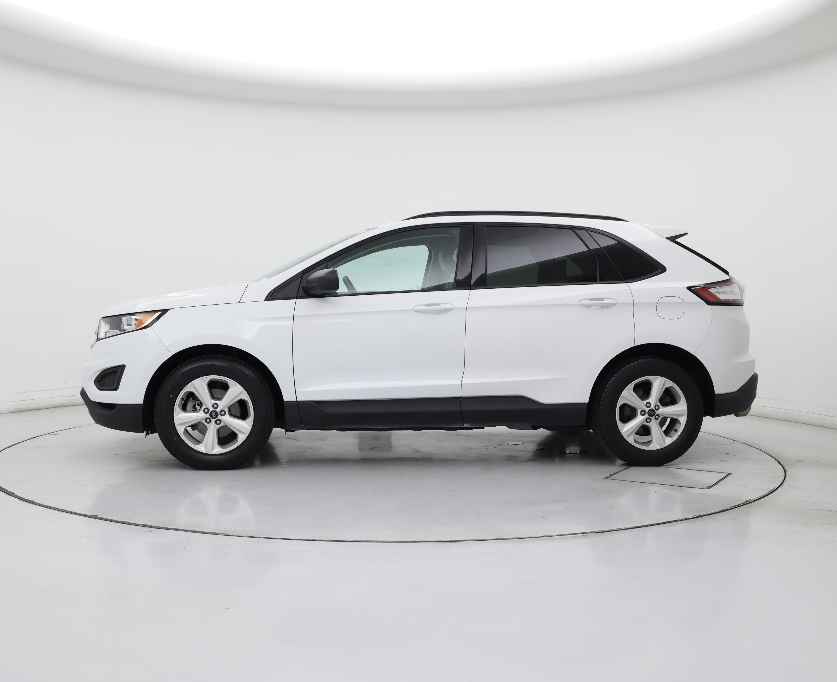 Thumbnail: 2016 Ford Edge - 3