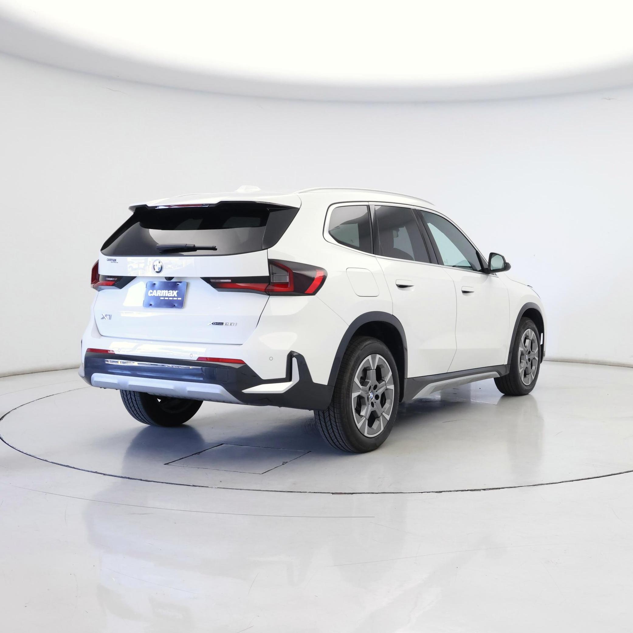 Thumbnail: 2025 BMW X1 - 8