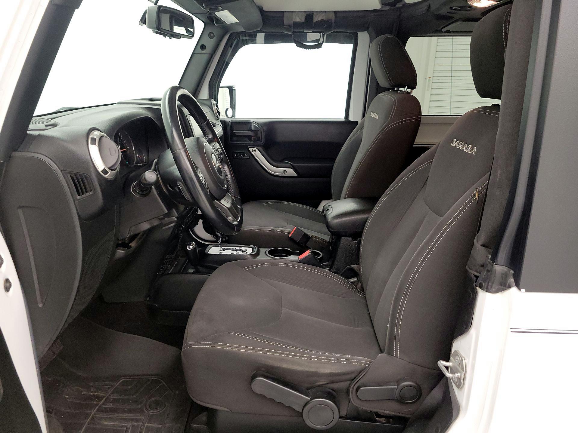 Thumbnail: 2018 Jeep Wrangler - 11