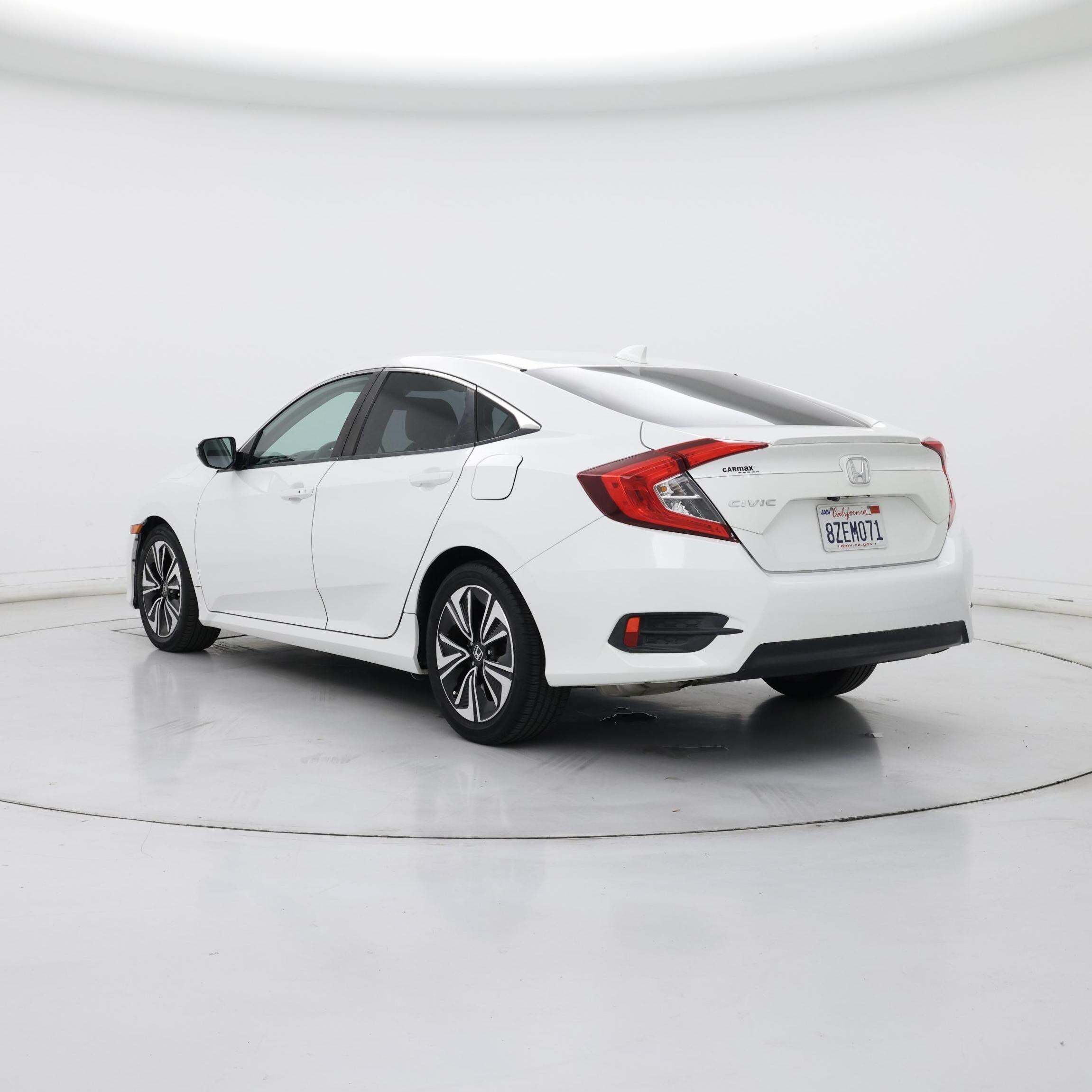 Thumbnail: 2016 Honda Civic - 2