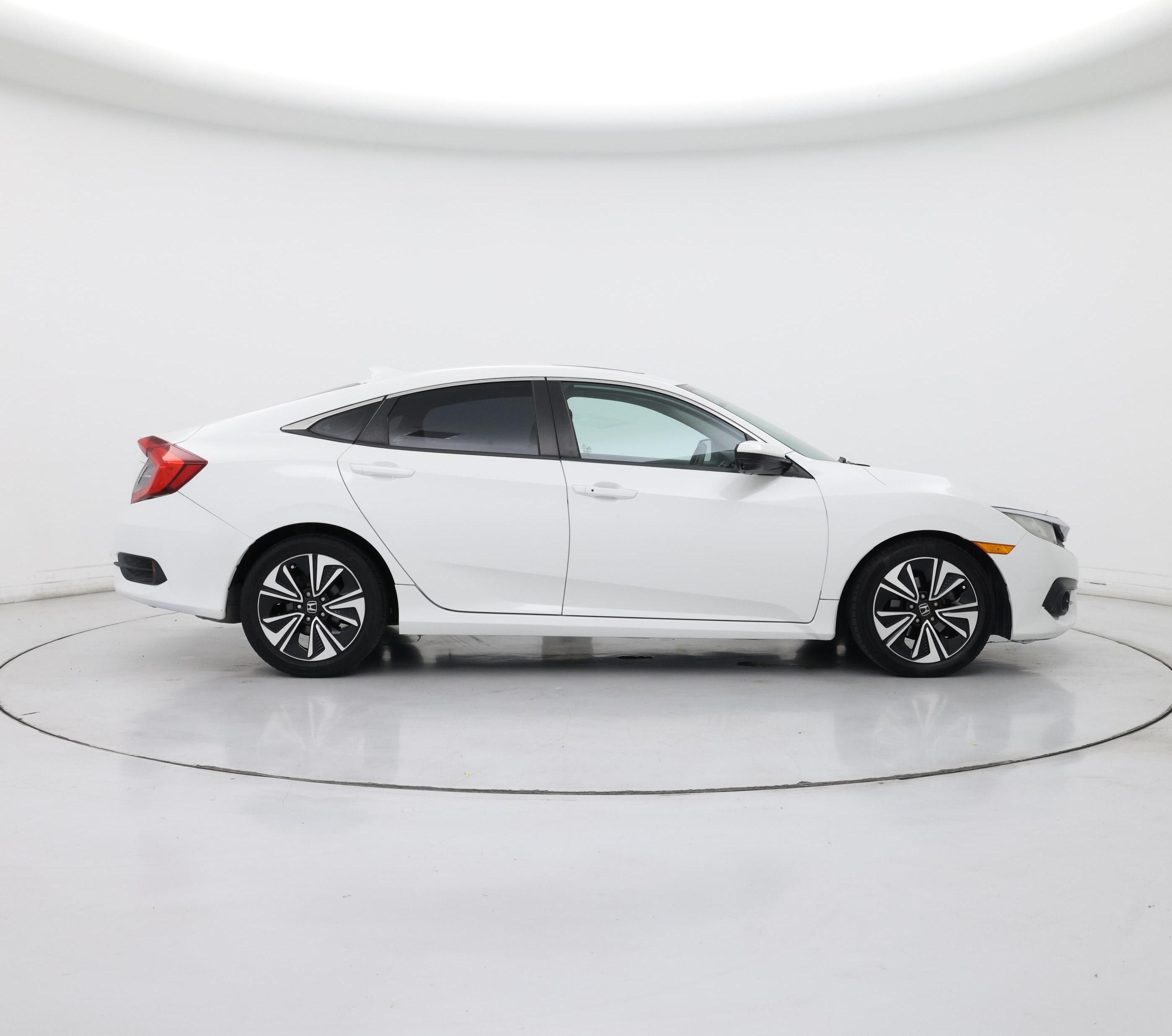 Thumbnail: 2016 Honda Civic - 7