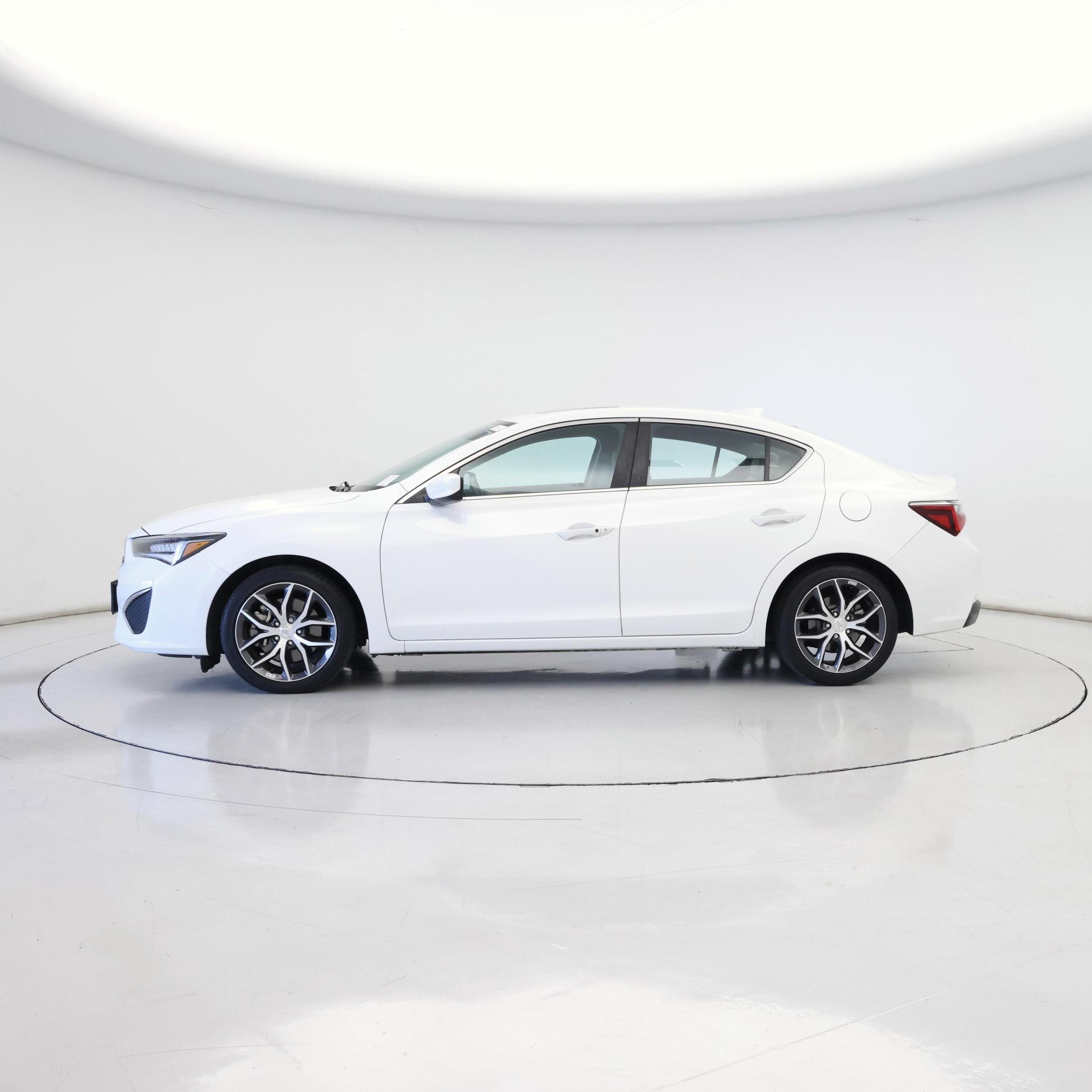 Thumbnail: 2022 Acura ILX - 3