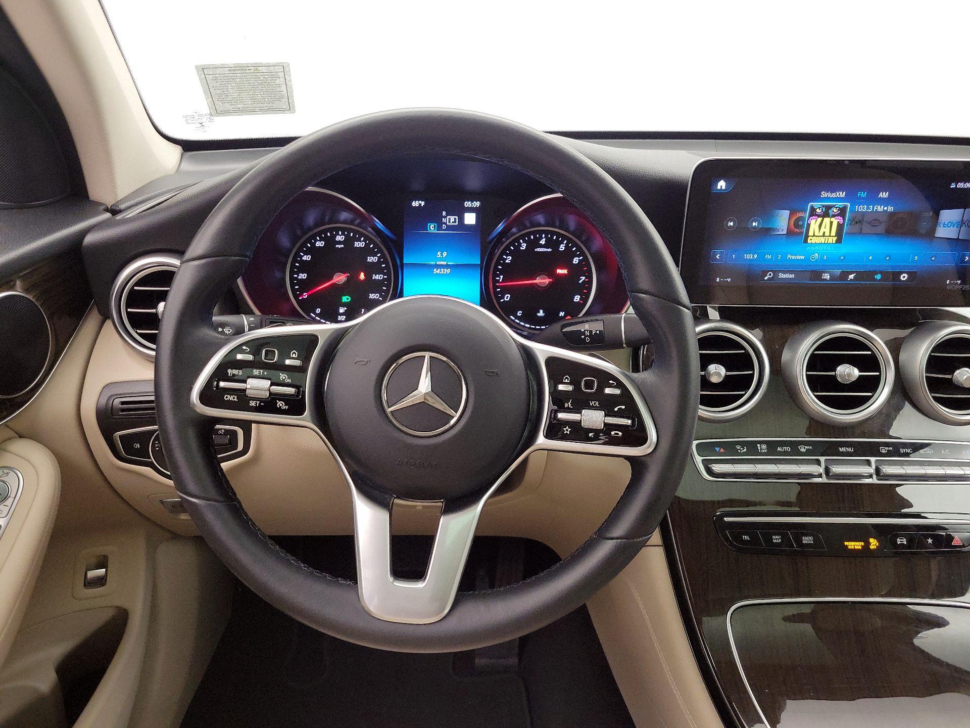 Thumbnail: 2020 Mercedes-Benz GLC - 10