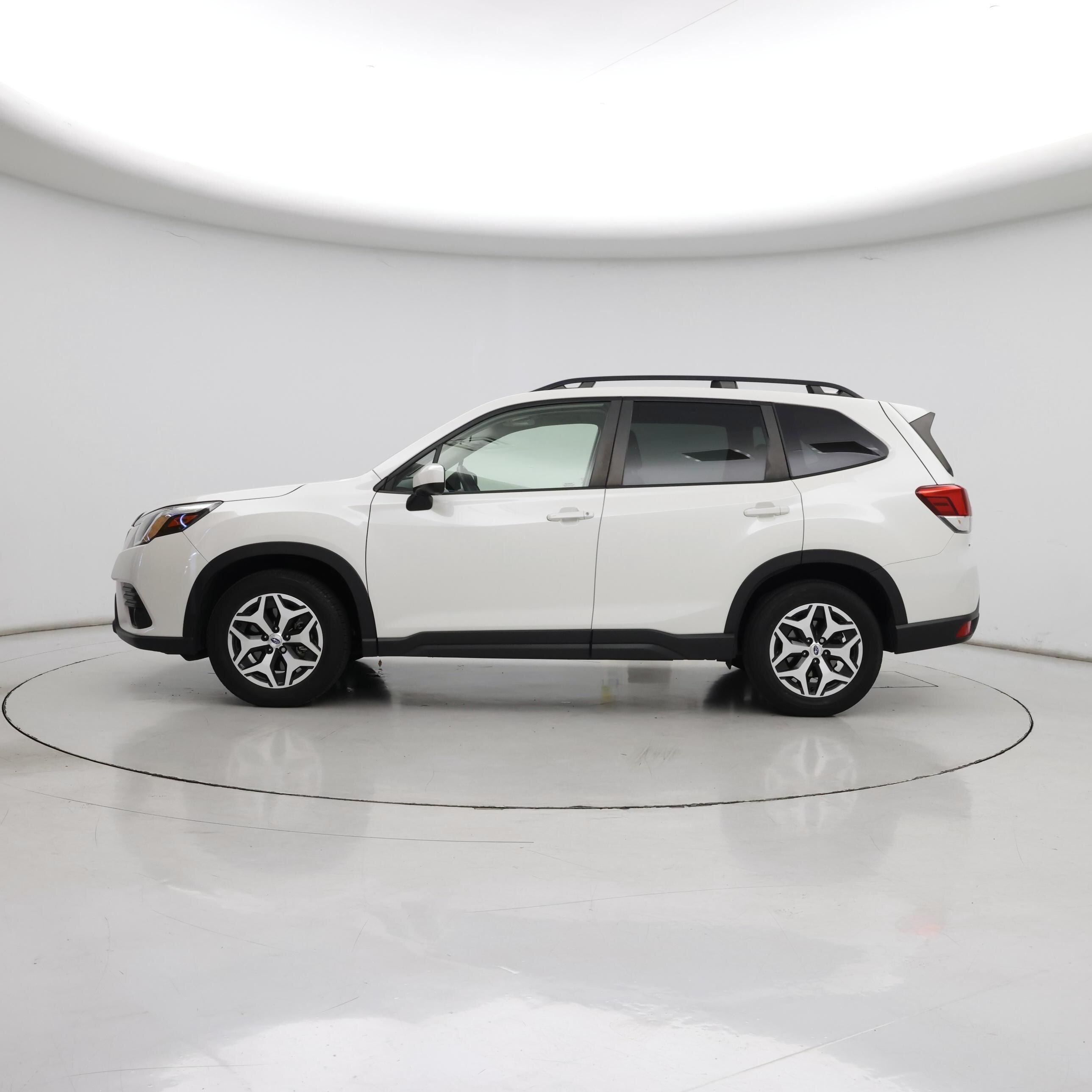 Thumbnail: 2022 Subaru Forester - 3