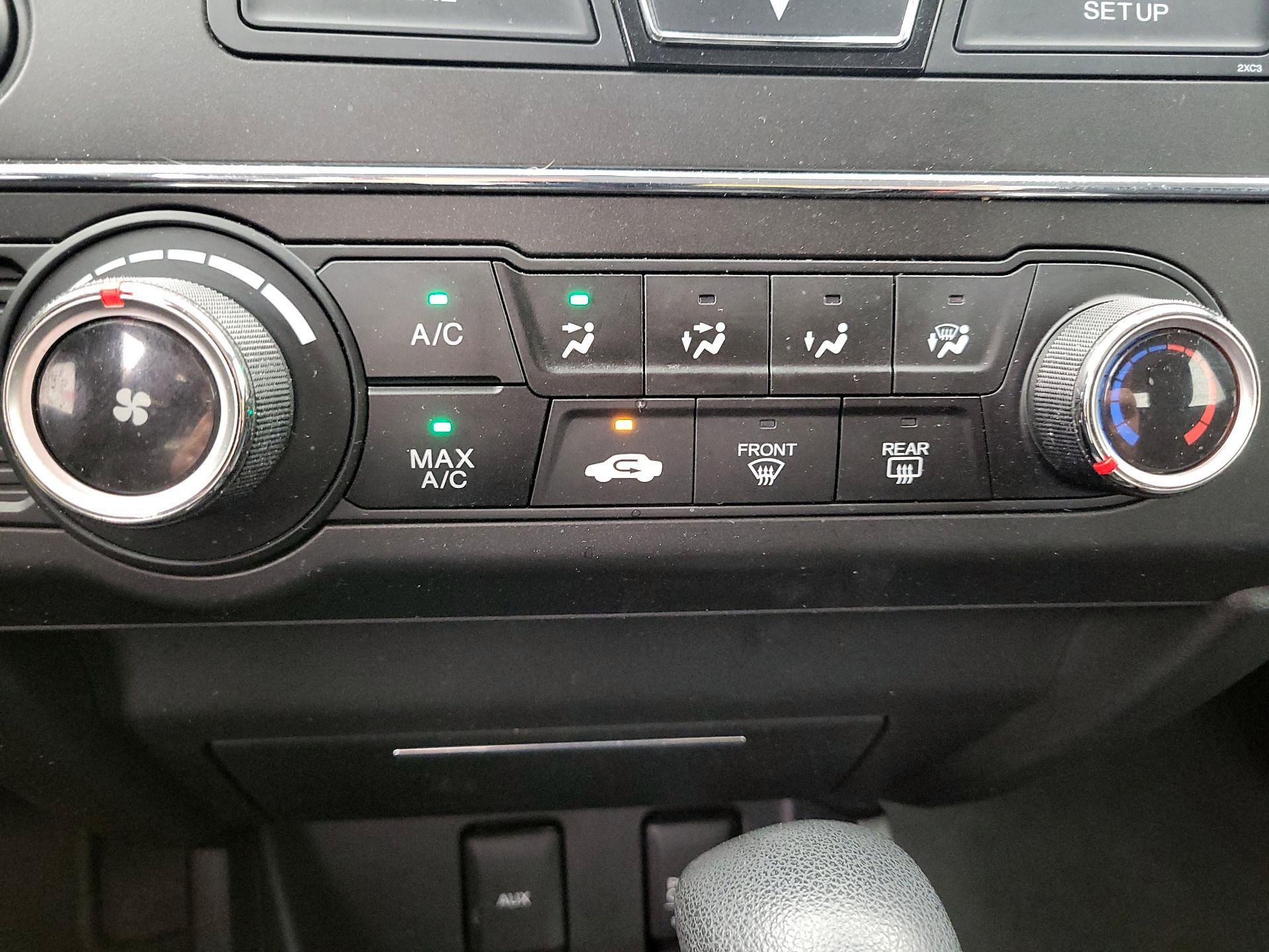 Thumbnail: 2015 Honda Civic - 16