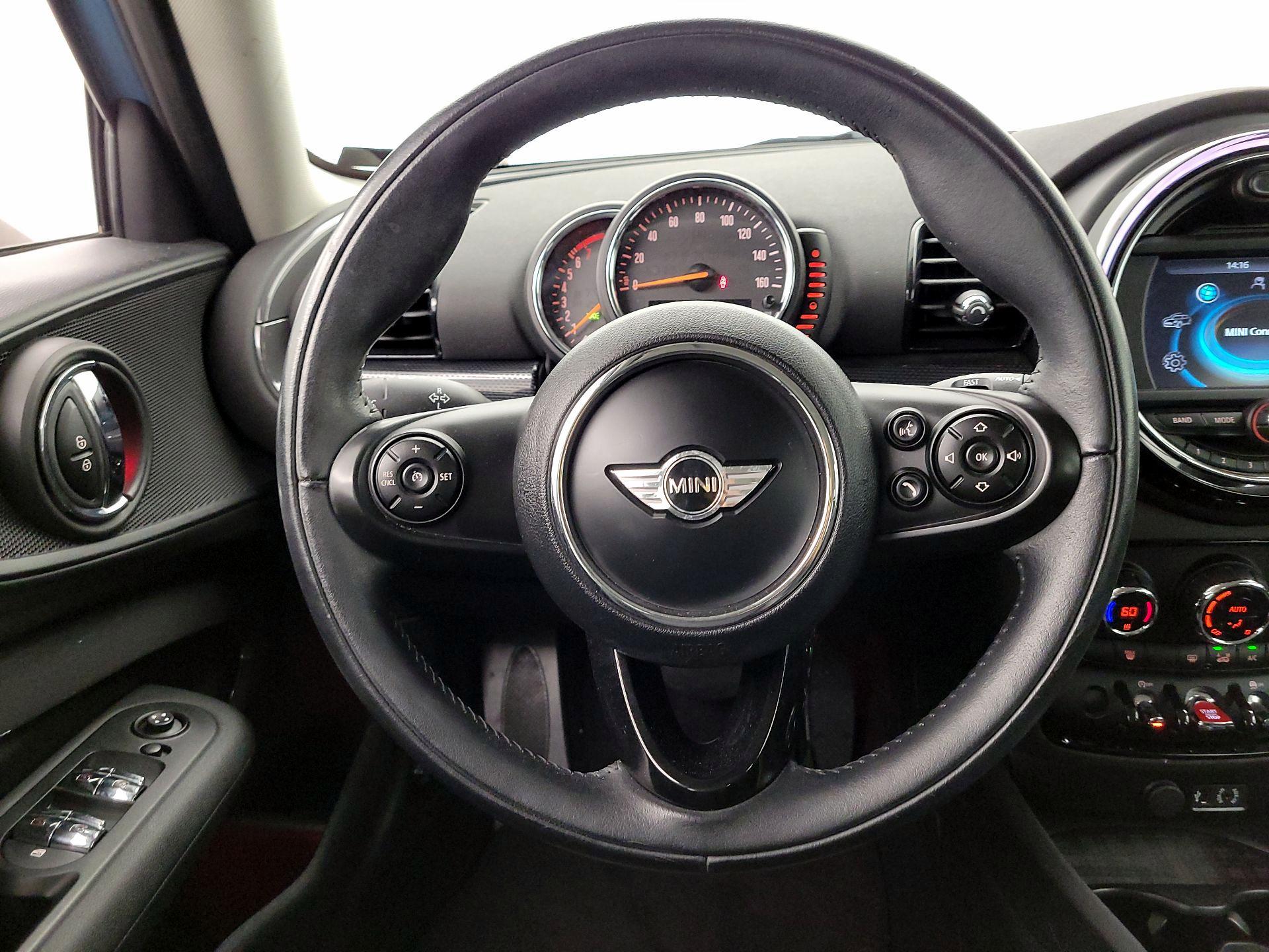 Thumbnail: 2017 MINI Cooper Clubman - 10